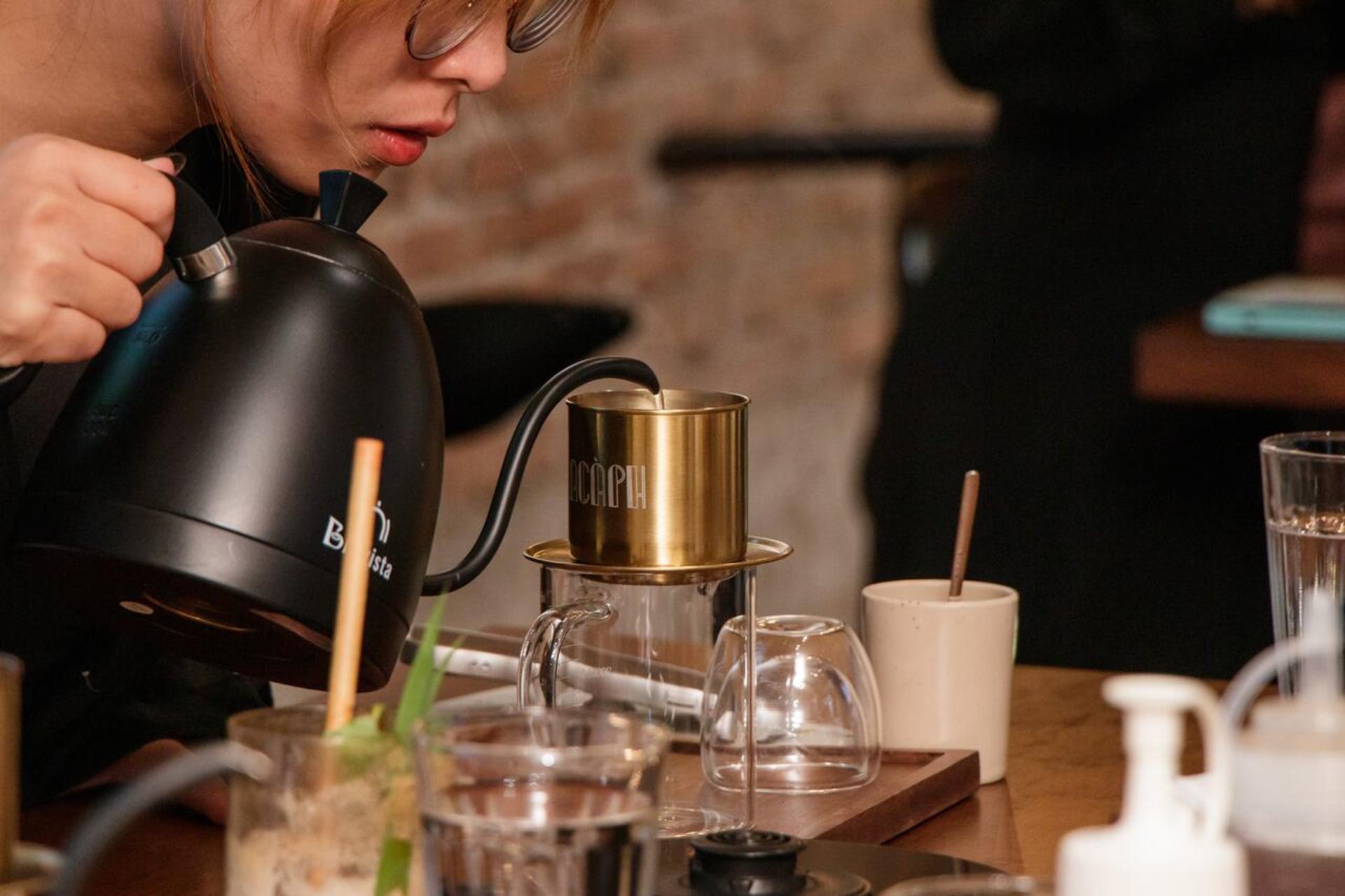 Hands-on Discovery of Vietnamese Coffee & Culture - Thumbnail 5