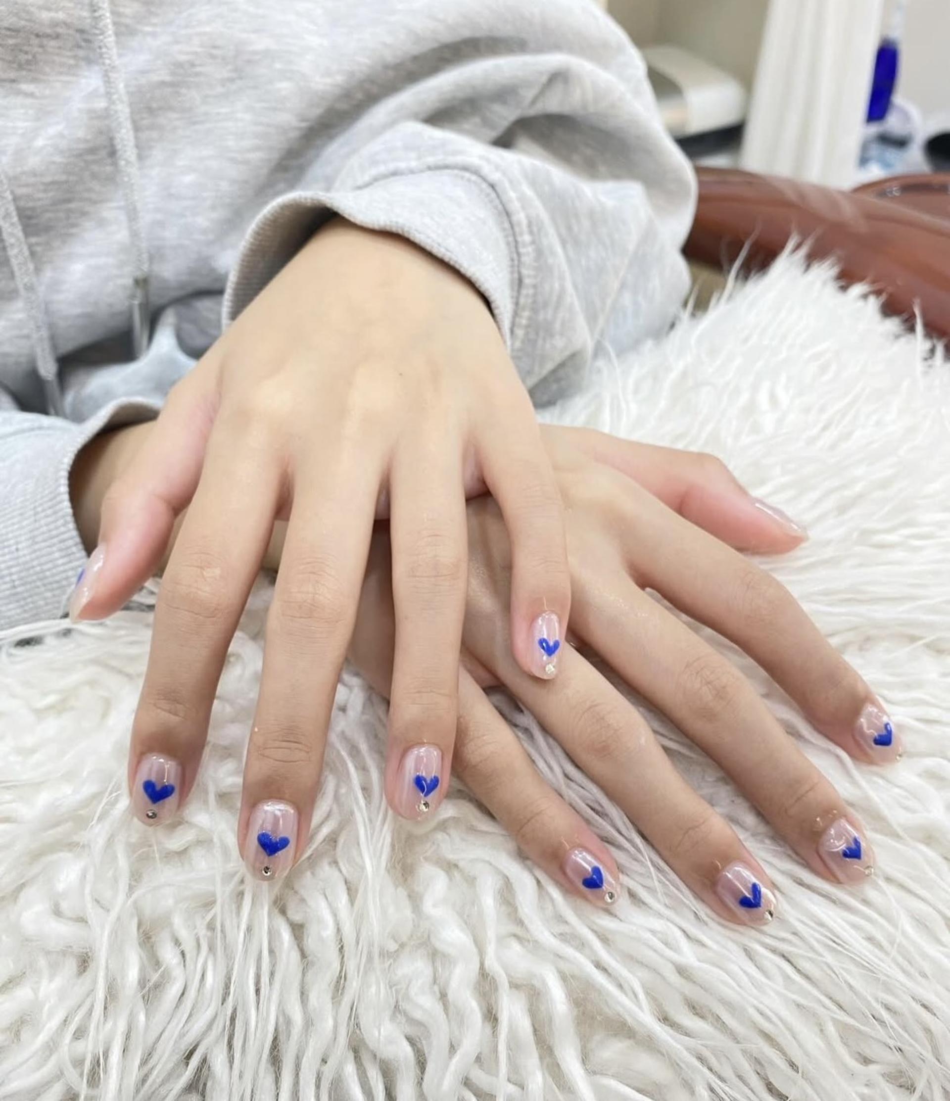 TEAVA Nail Salon at Siam Square in Bangkok - Thumbnail 8