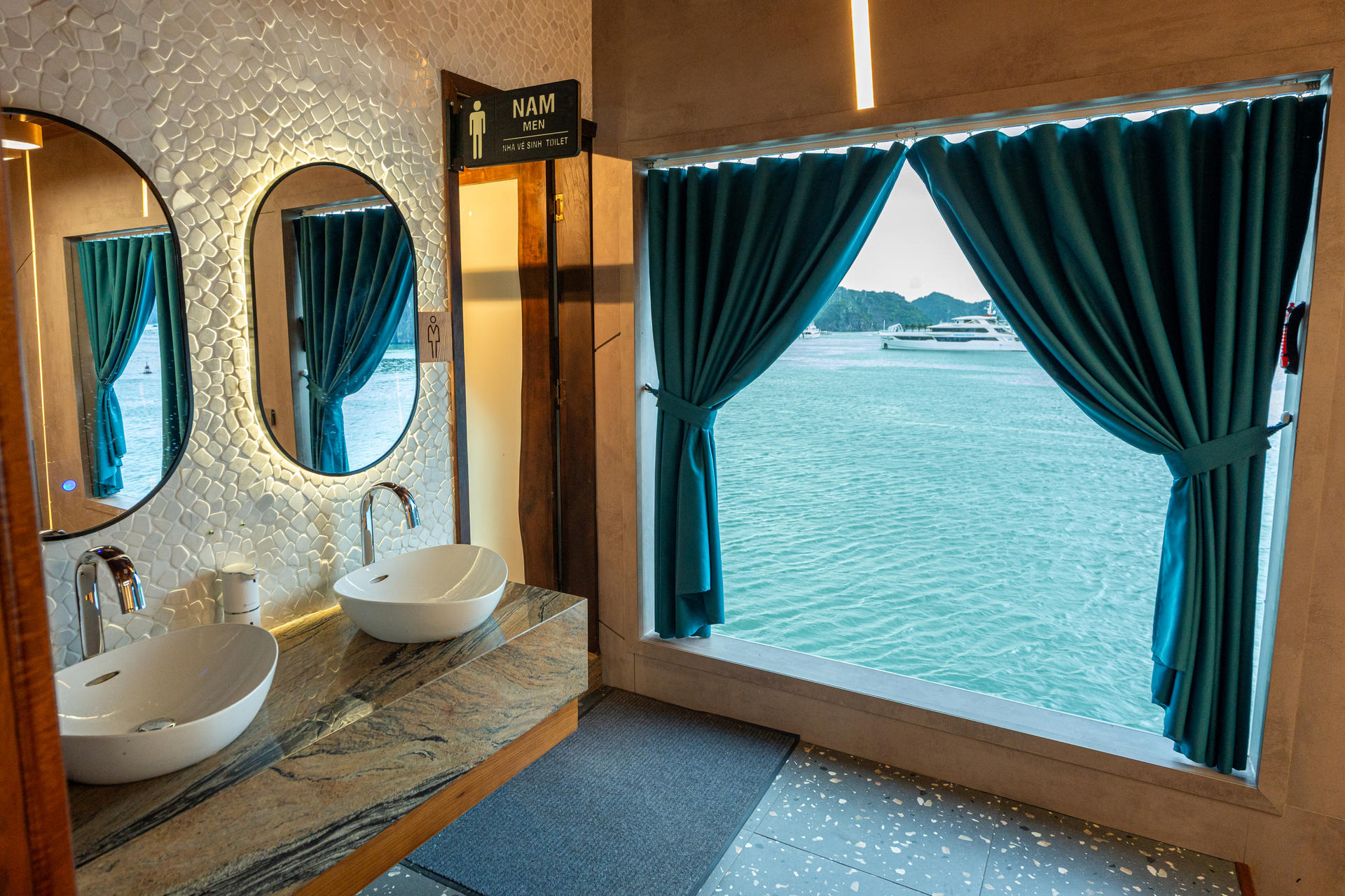 Dolphin Day Cruise: Ha Long, Sung Sot, Ti Top with Luxury Transfer - Thumbnail 23