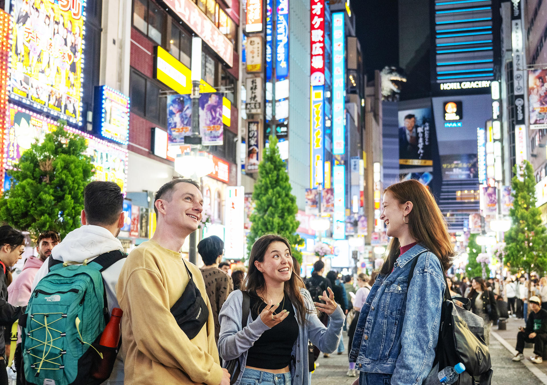Tokyo: Shinjuku Historical Walking Tour & Secret Backstreets - Image 1