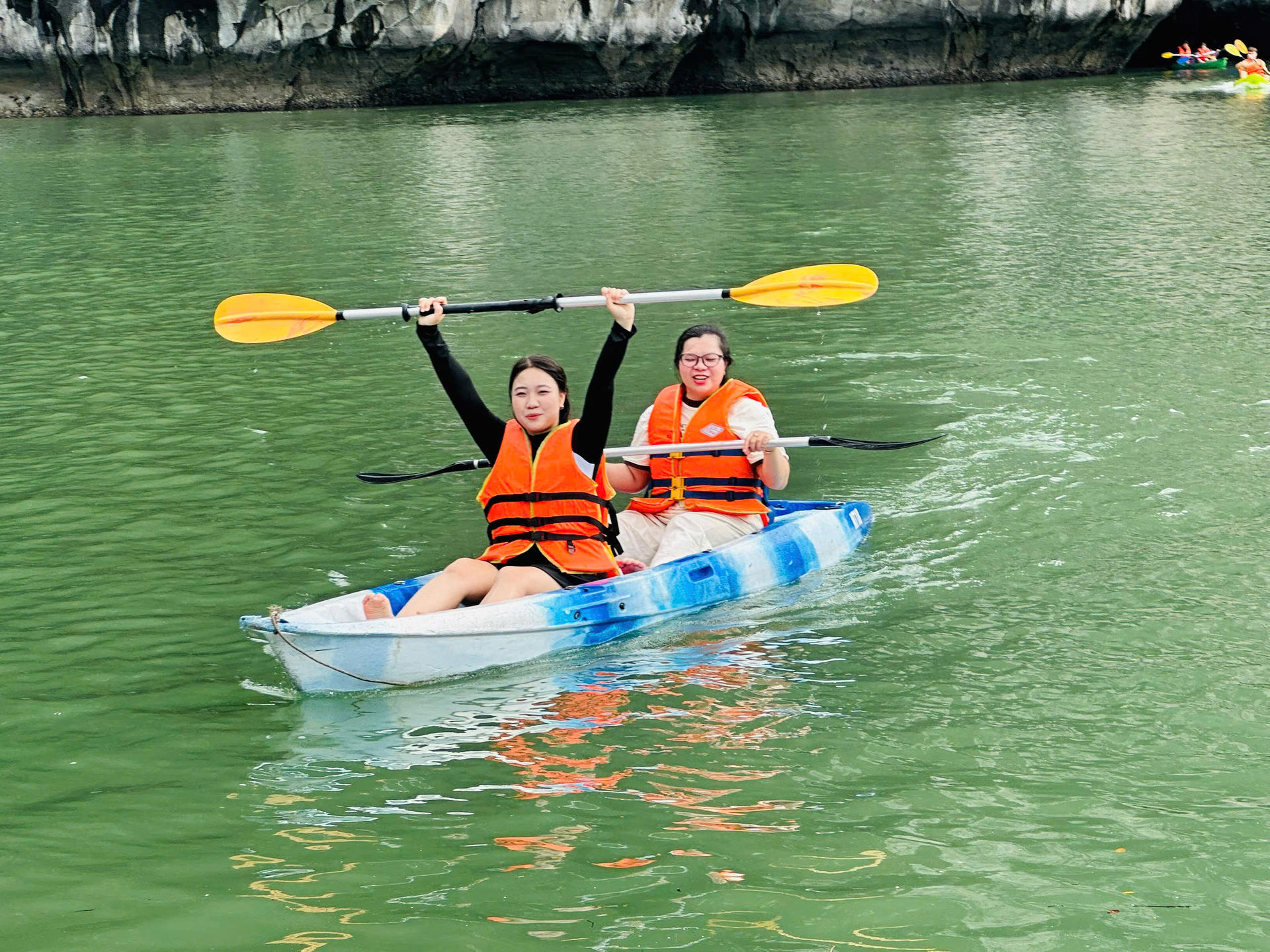 Dragon King 1 Day Cruise: Ha Long Bay Tour with Sung Sot & Ti Top - Thumbnail 45