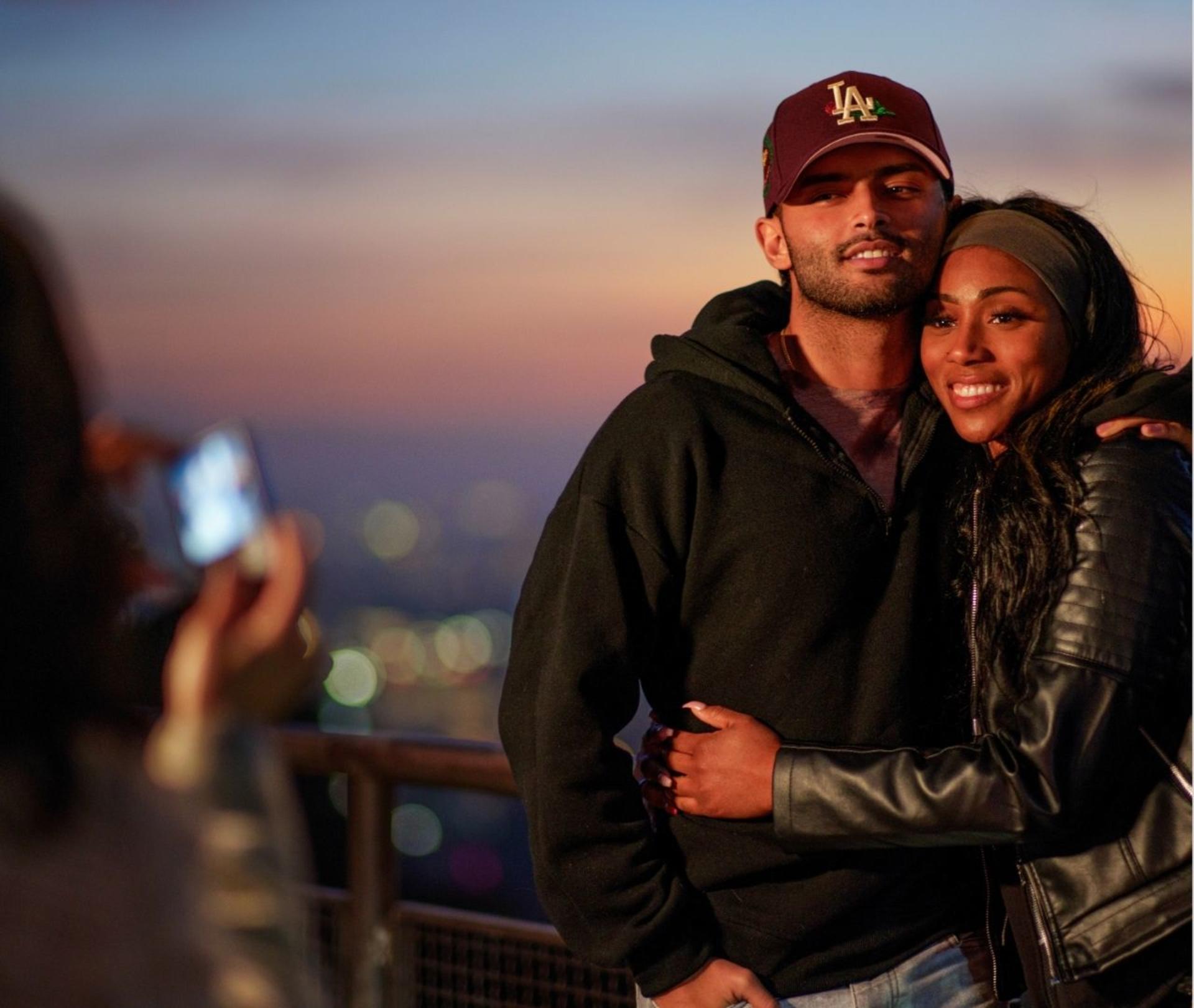 Hollywood Night Tour in Los Angeles with Griffith Observatory - Thumbnail 3