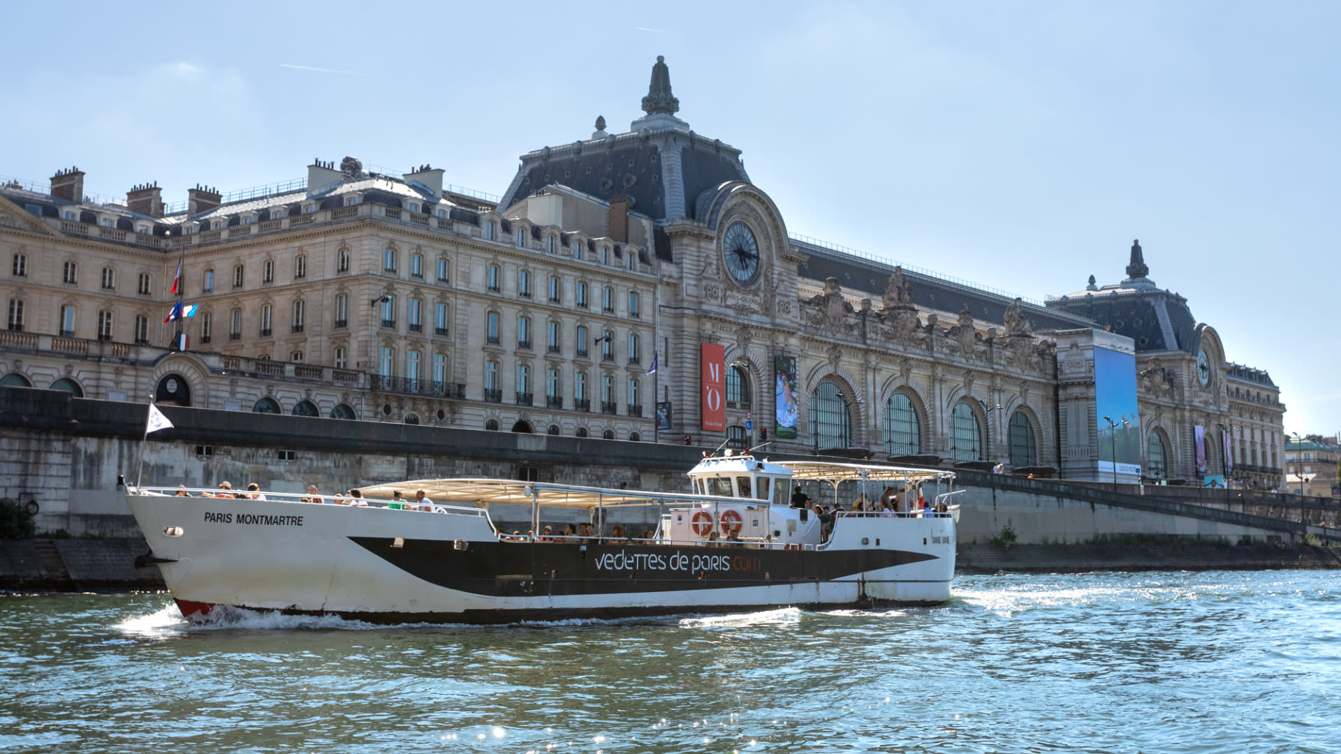 Seine River Guided Cruise Tour - Thumbnail 9