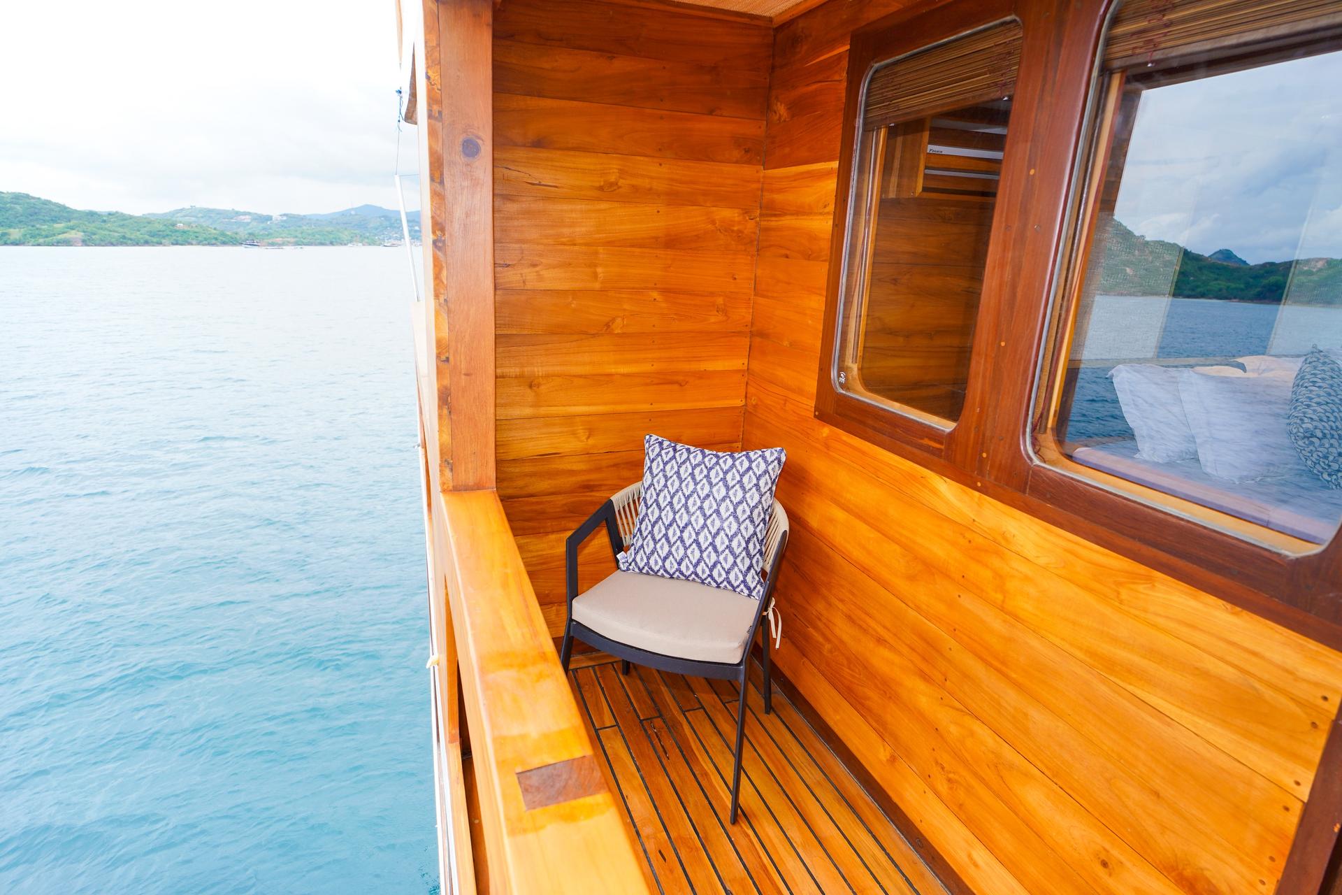 Labuan Bajo Multi-Day Phinisi Liveaboard Experience - Thumbnail 13