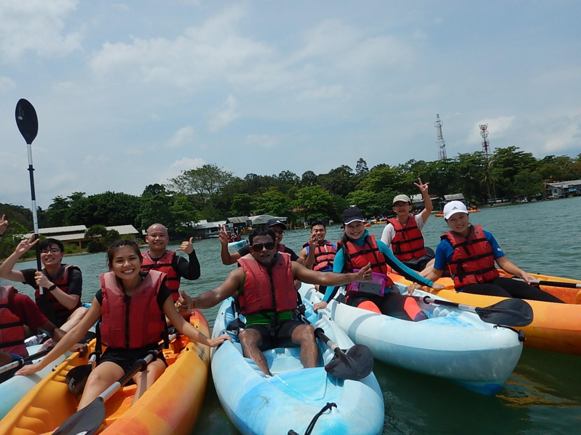 Round Ketam Kayaking Adventure in Pulau Ubin Singapore - Thumbnail 7