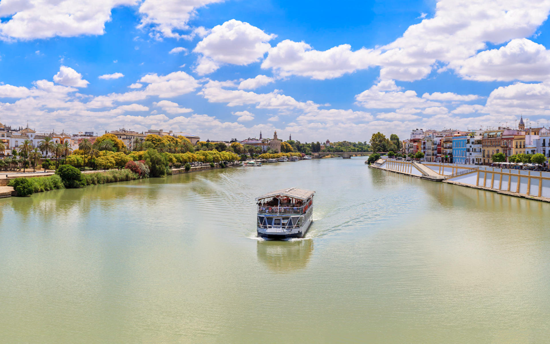 Guadalquivir River Cruise Experience in Seville - Thumbnail 7