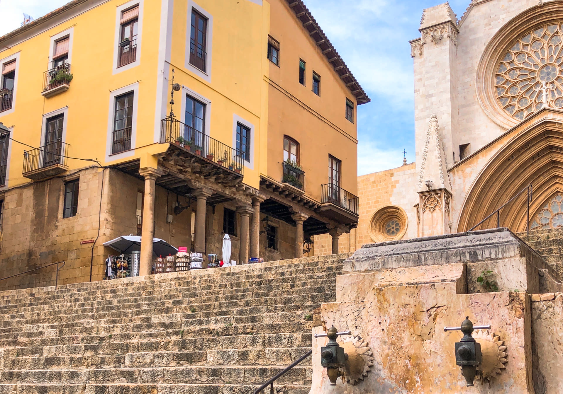Private Tarragona Scavenger Hunt and Sights Self-Guided Trip - Thumbnail 2