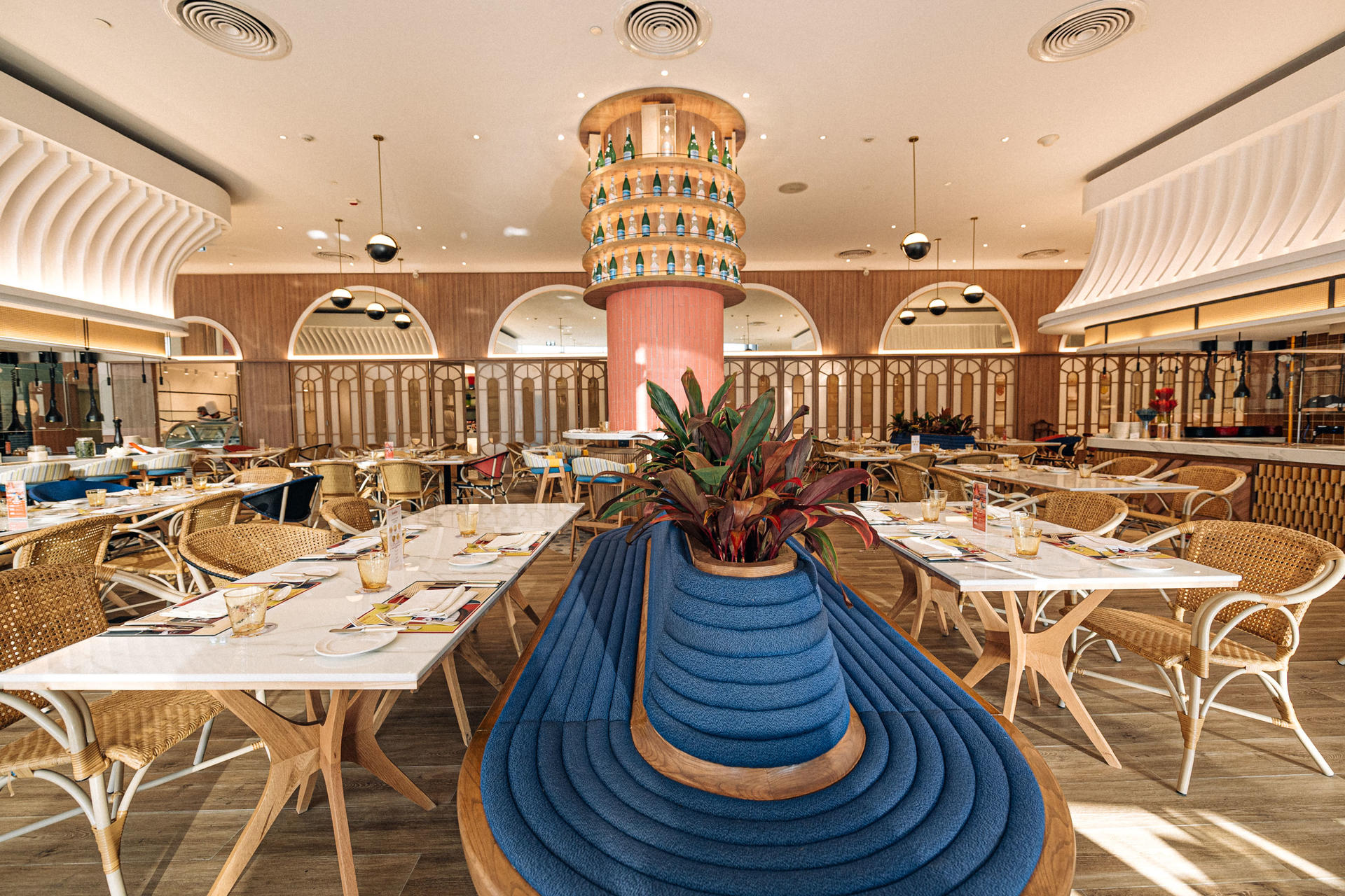 Ventisi Restaurant & Buffet Centara Grand at CentralWorld - Thumbnail 15