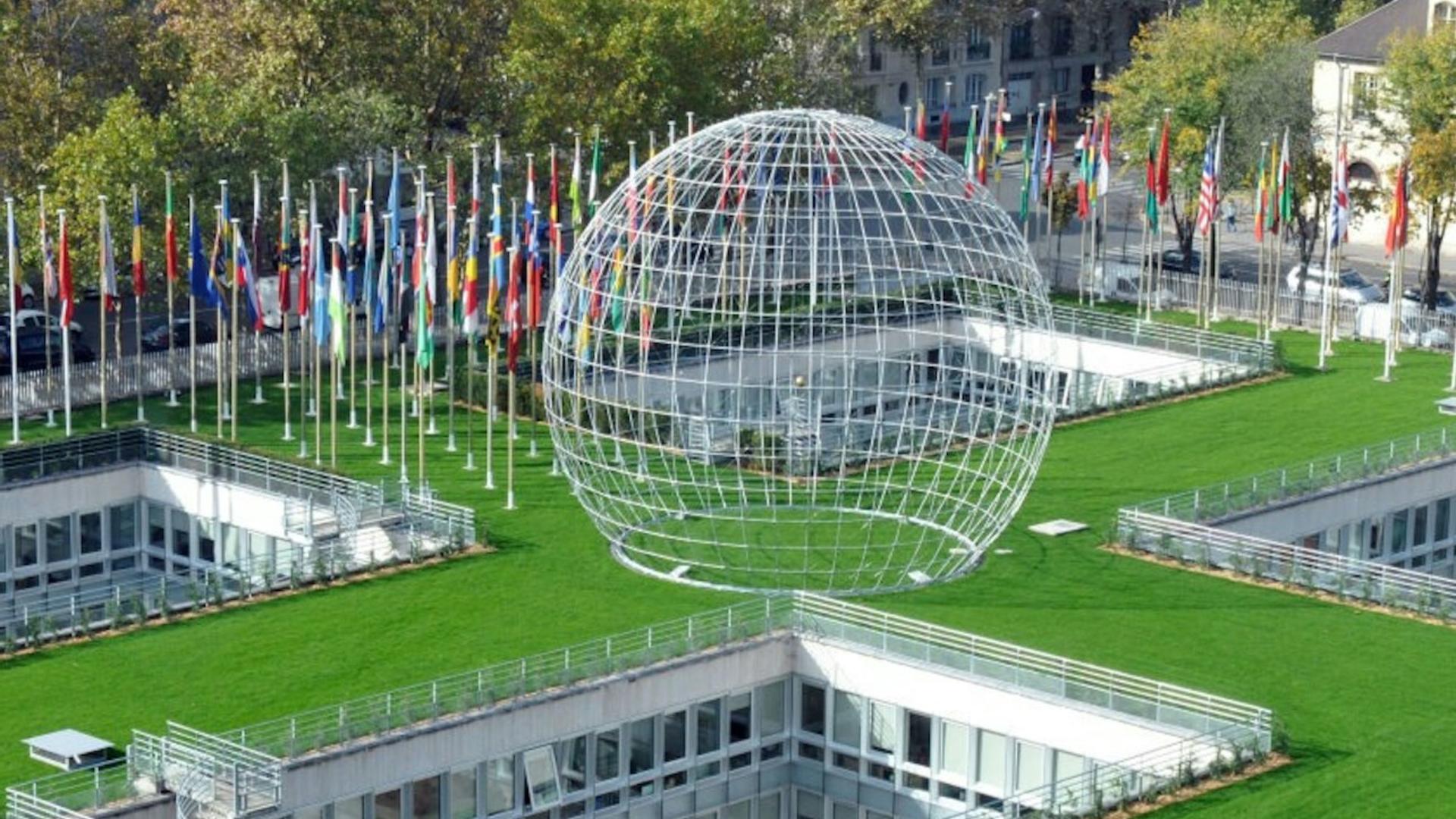 UNESCO Headquarters Tour with Entry Ticket - Thumbnail 4