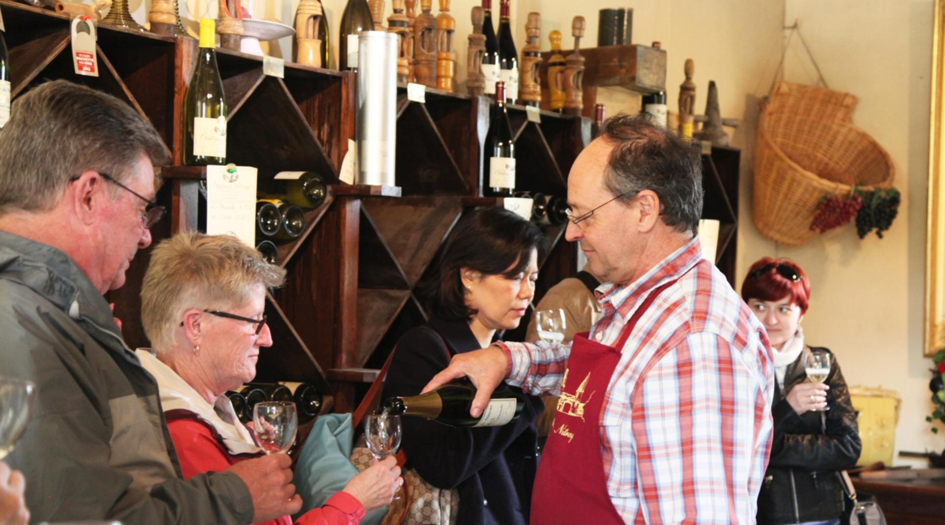 Loire Valley Castles Day Tour from Paris with Wine Tastings - Thumbnail 5