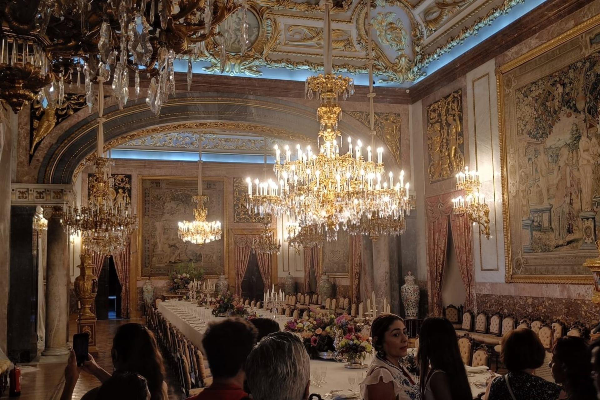 Royal Palace of Madrid walking tour  - Thumbnail 2