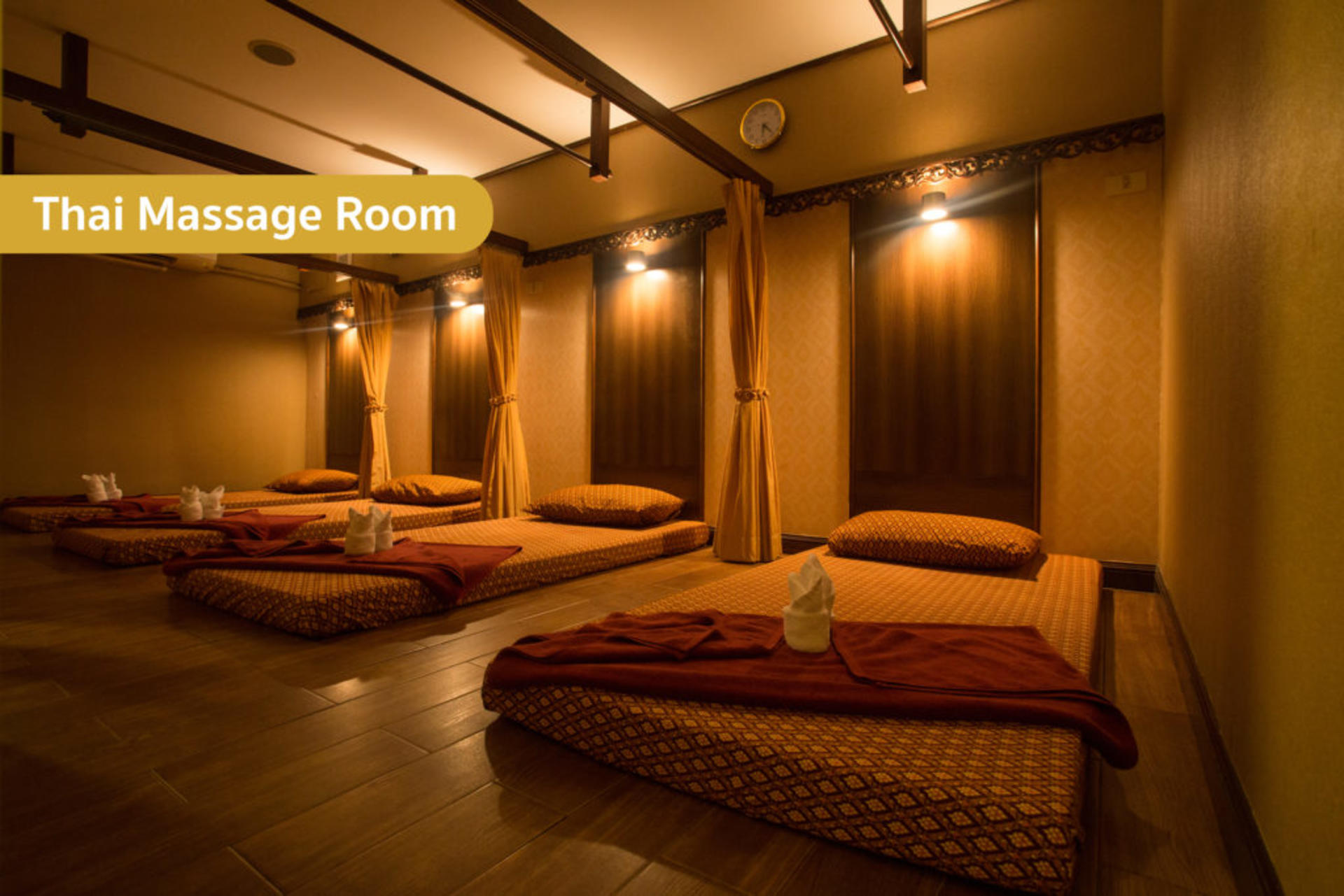 Lek Massage House at BTS National Stadium Experience in Bangkok - Thumbnail 4