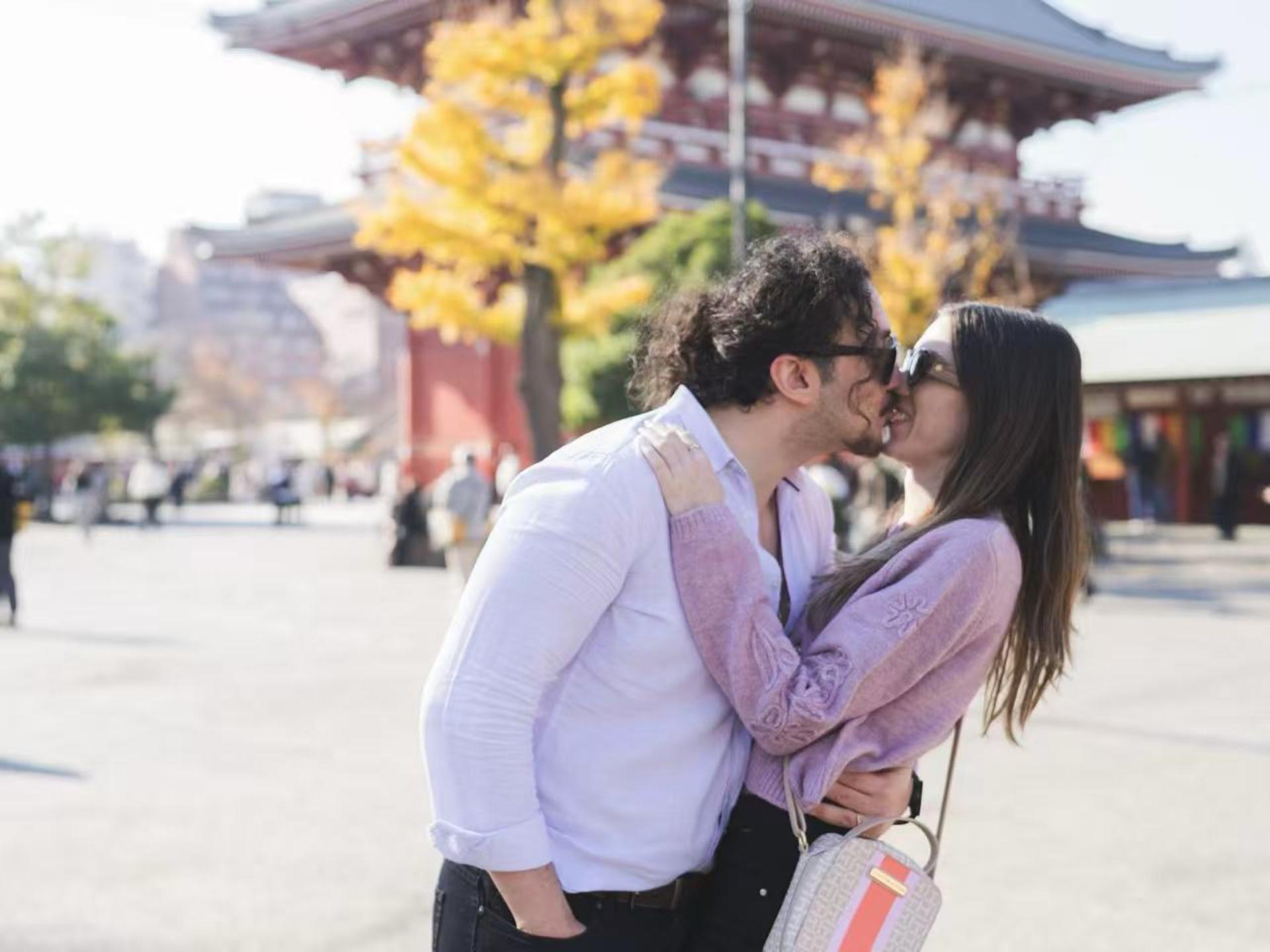 Tokyo: Asakusa Private Photoshoot Experience - Thumbnail 12