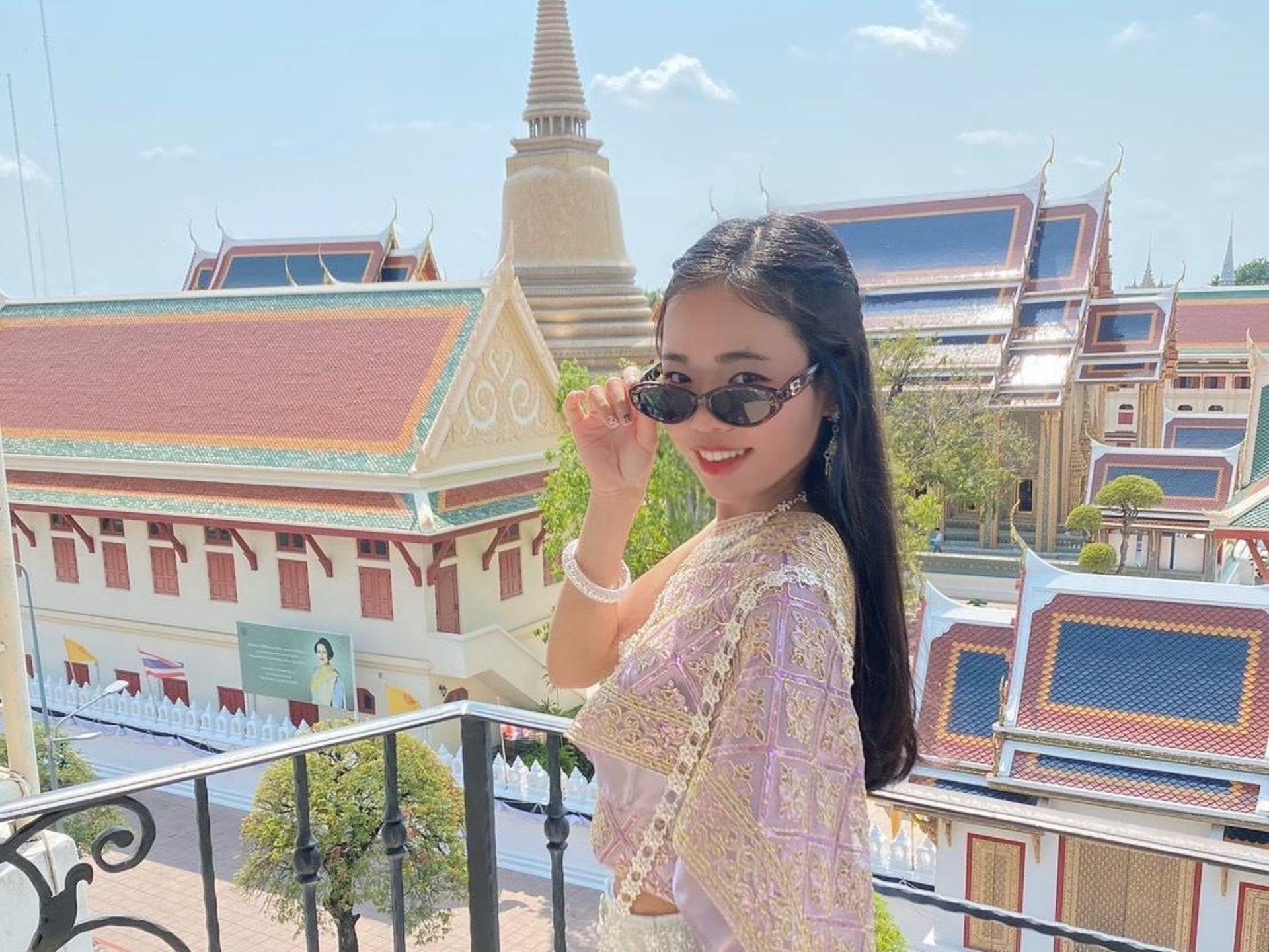 Thai Costume rental by Memory Bangkok at Asoke in Bangkok - Thumbnail 2