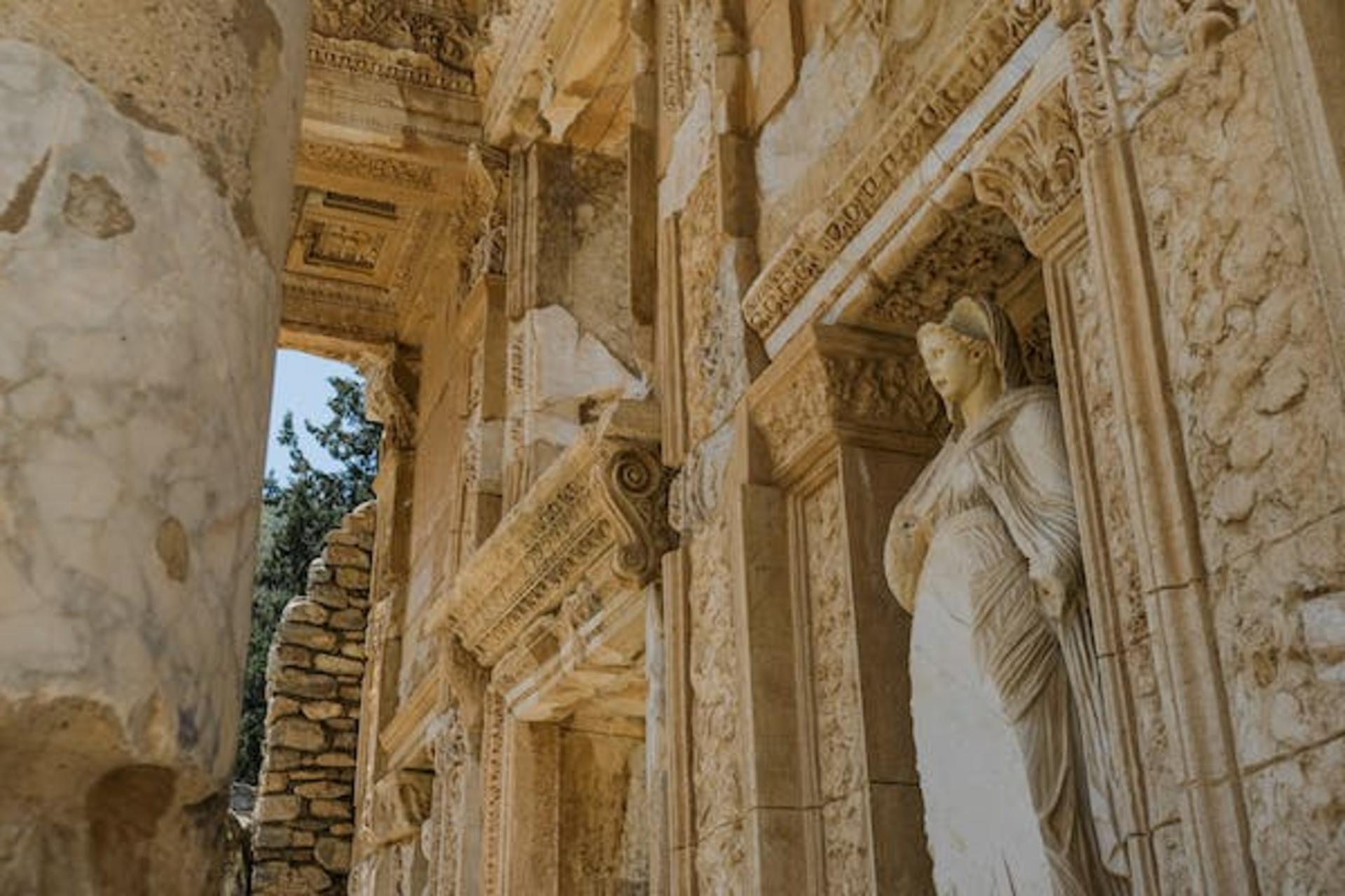 Ephesus, Virgin Mary House Guided Tour with Lunch - Thumbnail 10