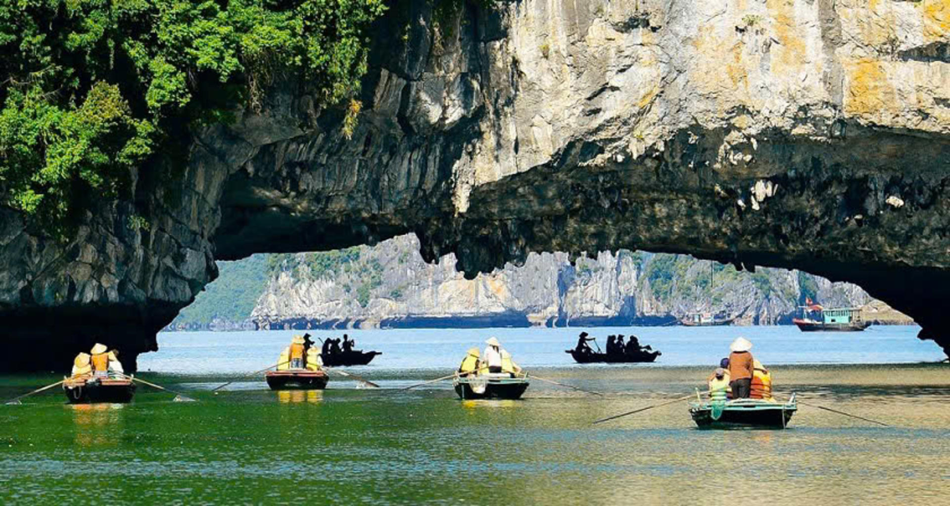 Diamond Grand Day Cruise: Ha Long Bay, Sung Sot & Ti Top Island - Thumbnail 6