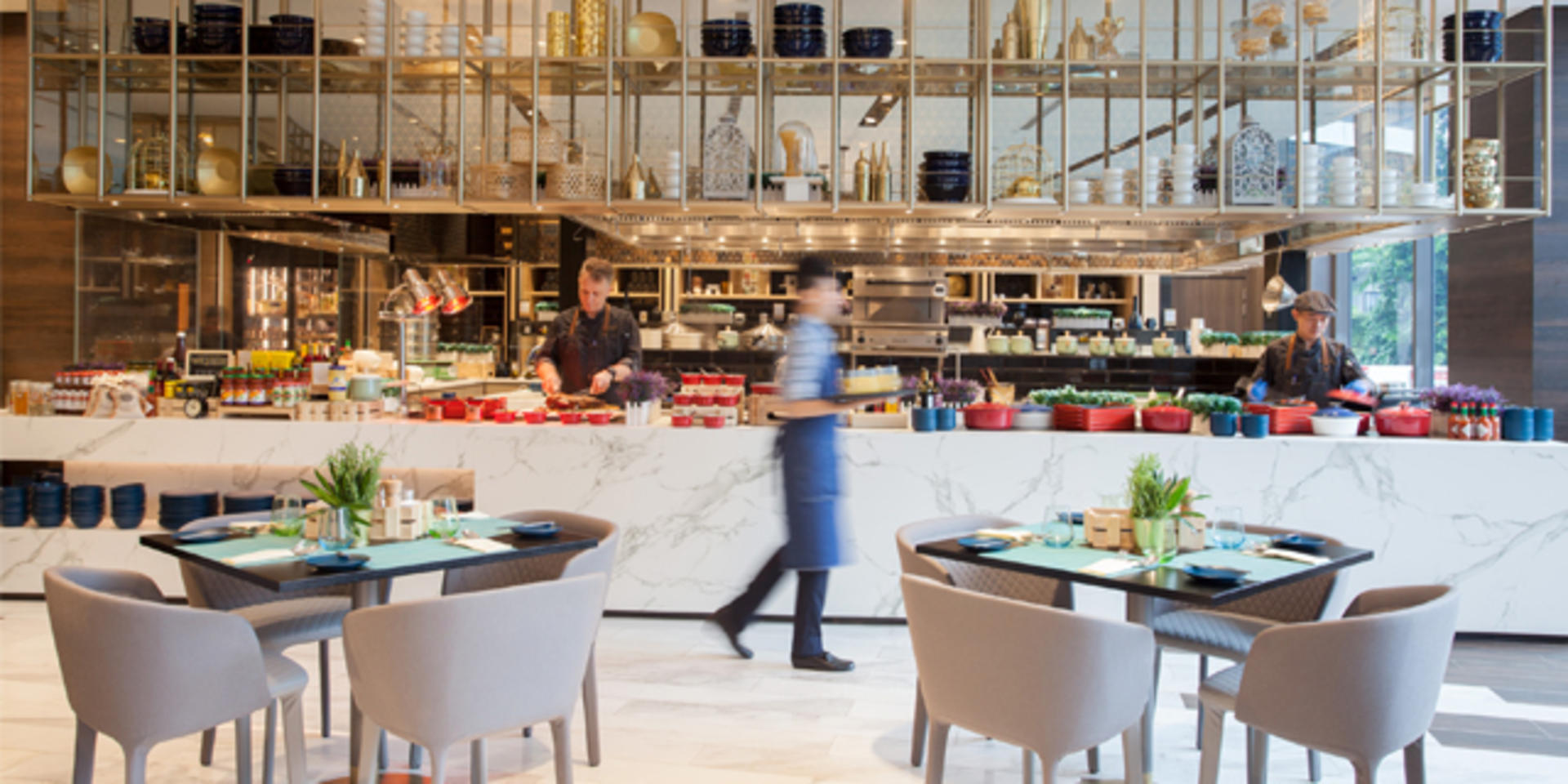 Food Exchange at Novotel Singapore on Stevens - Thumbnail 9