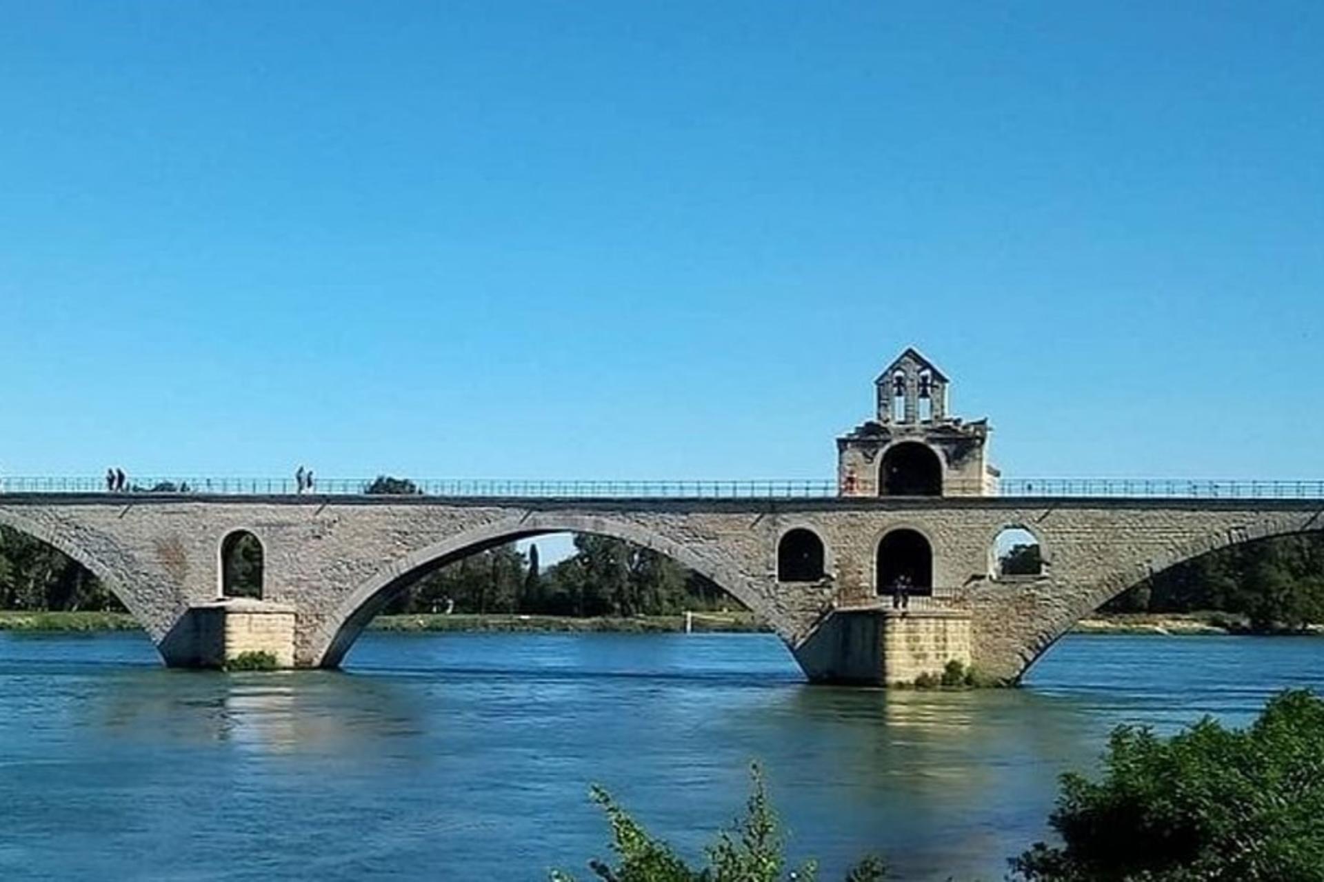 Avignon and Popes' Palace Walking Tour - Thumbnail 6