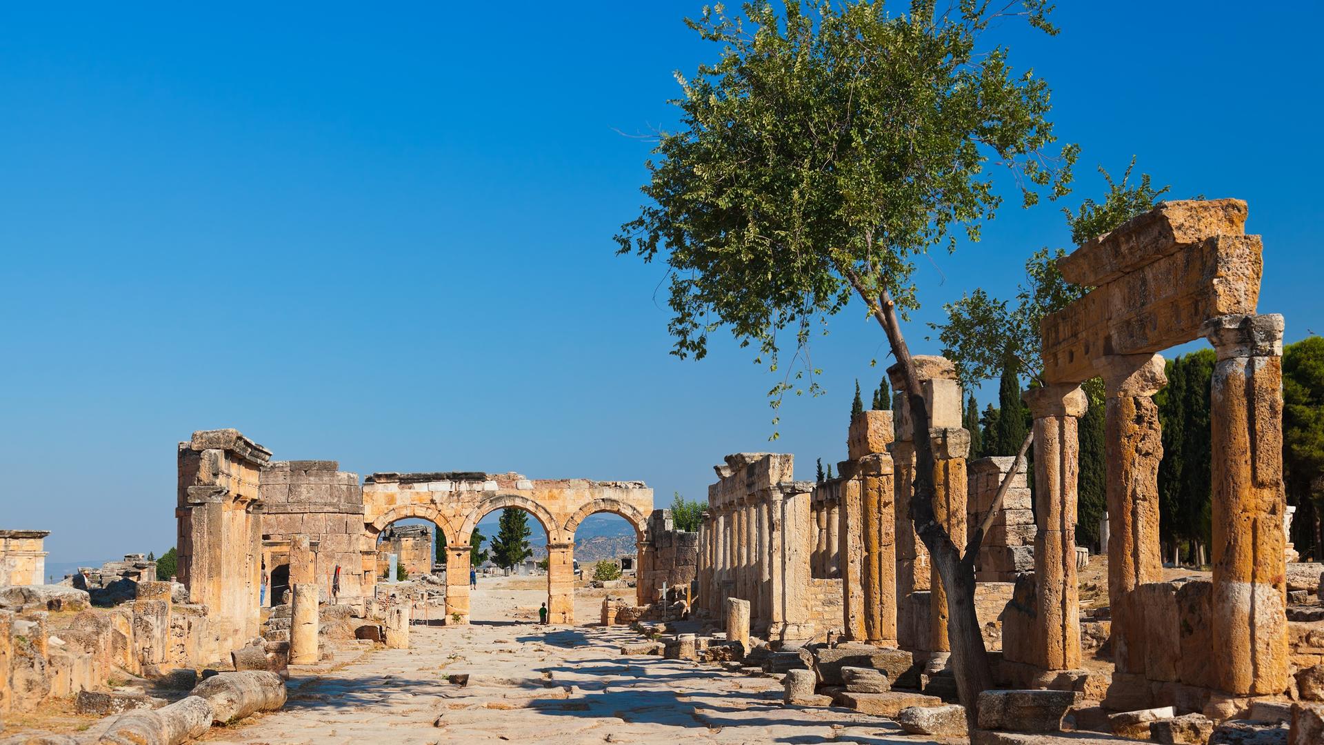 Pamukkale & Hierapolis Small-Group Tour from Antalya - Thumbnail 6