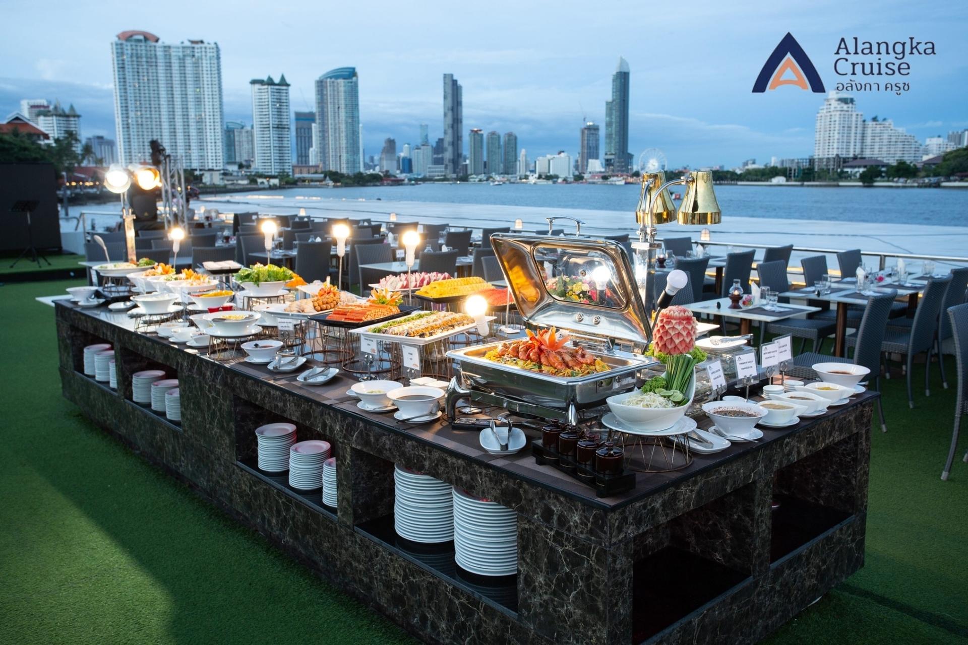 Alangka Dinner Cruise in Bangkok - Thumbnail 5