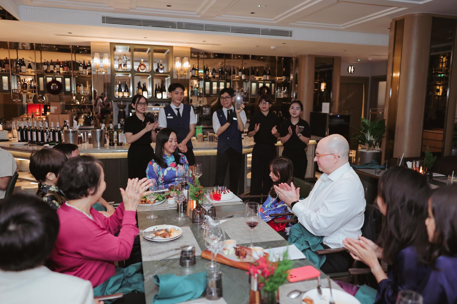 Klook x Link Bistro Saigon: Elegant Dinner Experience in the center  - Thumbnail 17