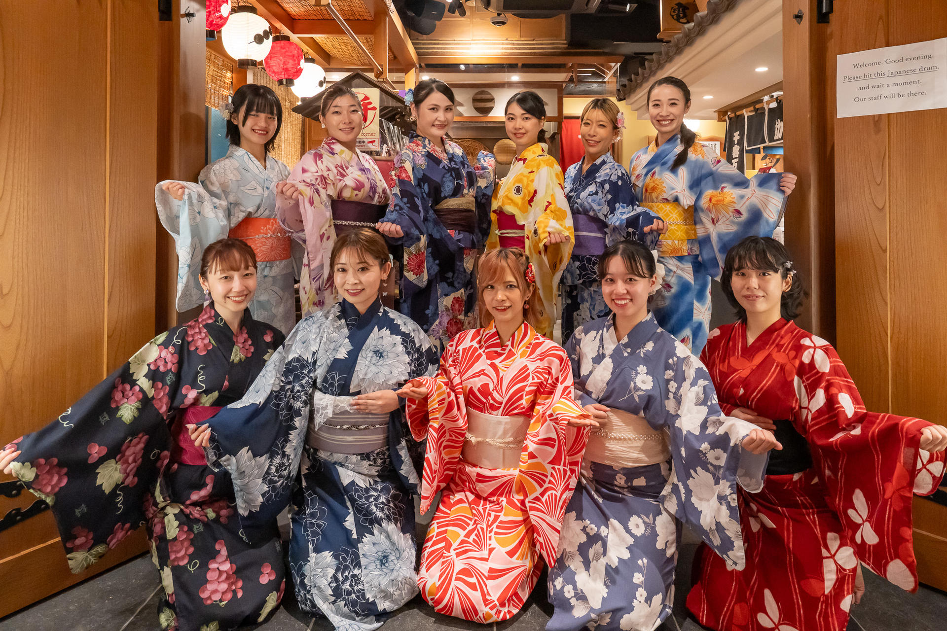 Bon Dance IZAKAYA in Shinjuku, Tokyo - Thumbnail 9