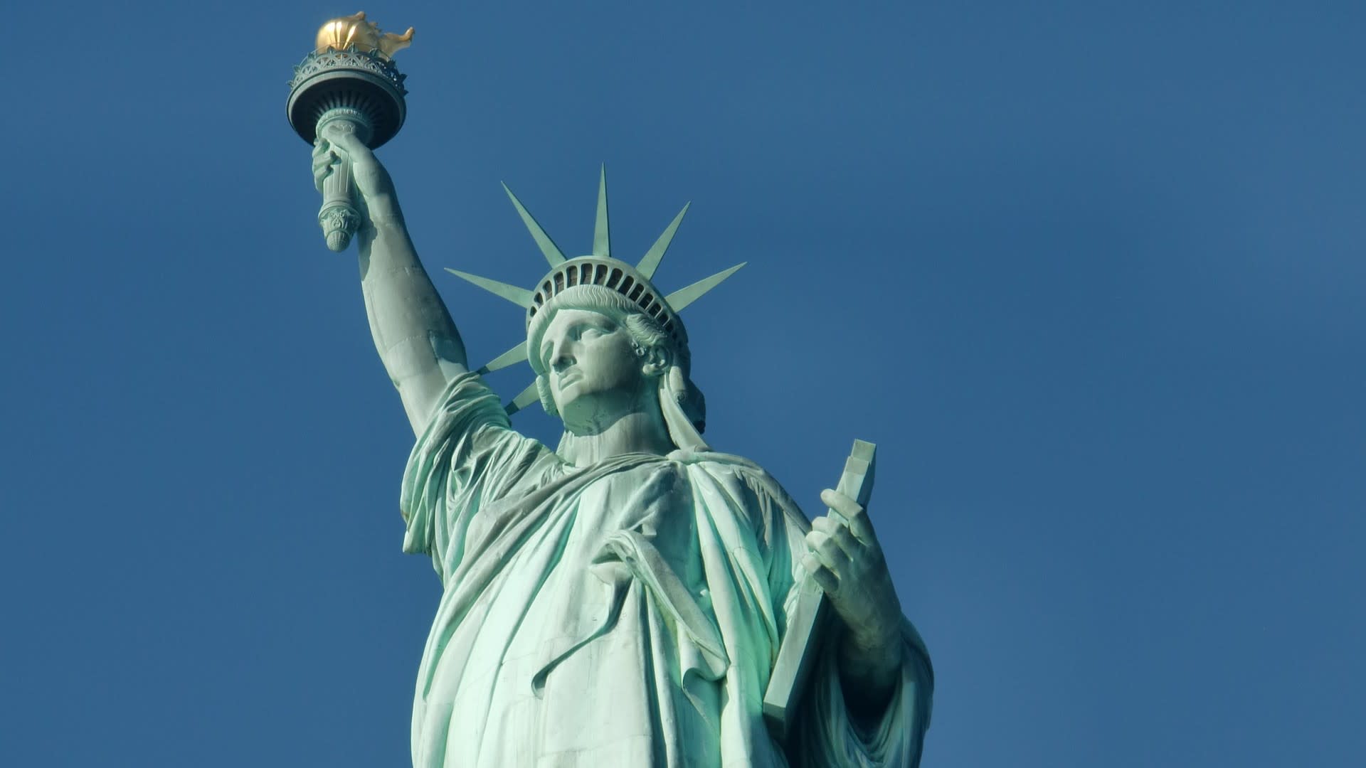 Statue of Liberty and Ground Zero tour in New York - Thumbnail 12
