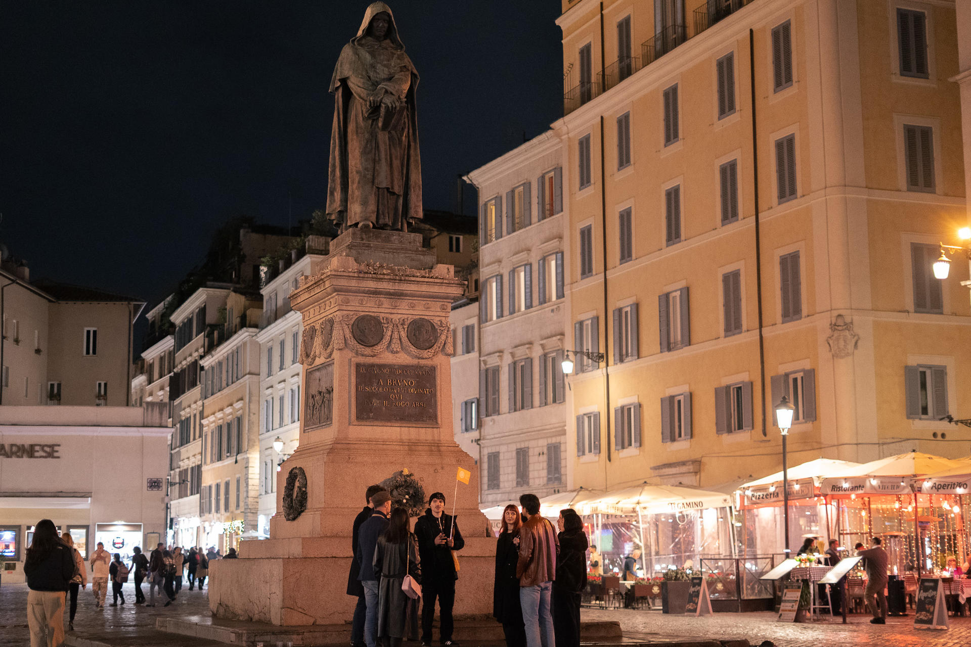 Rome Night Walking Tour with Interactive Ghost Hunter Kit - Thumbnail 5