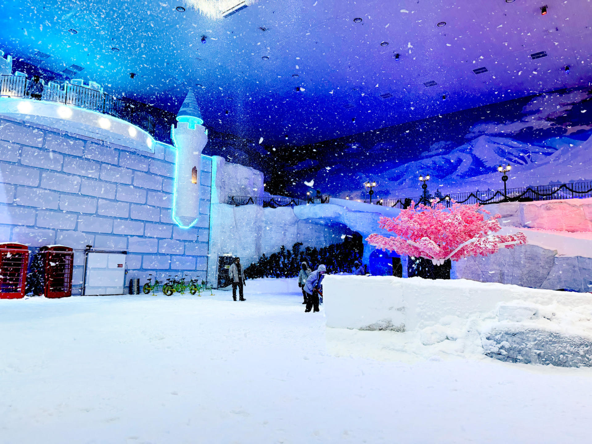 Snow World Theme Park Ticket in Genting Highlands - Thumbnail 12