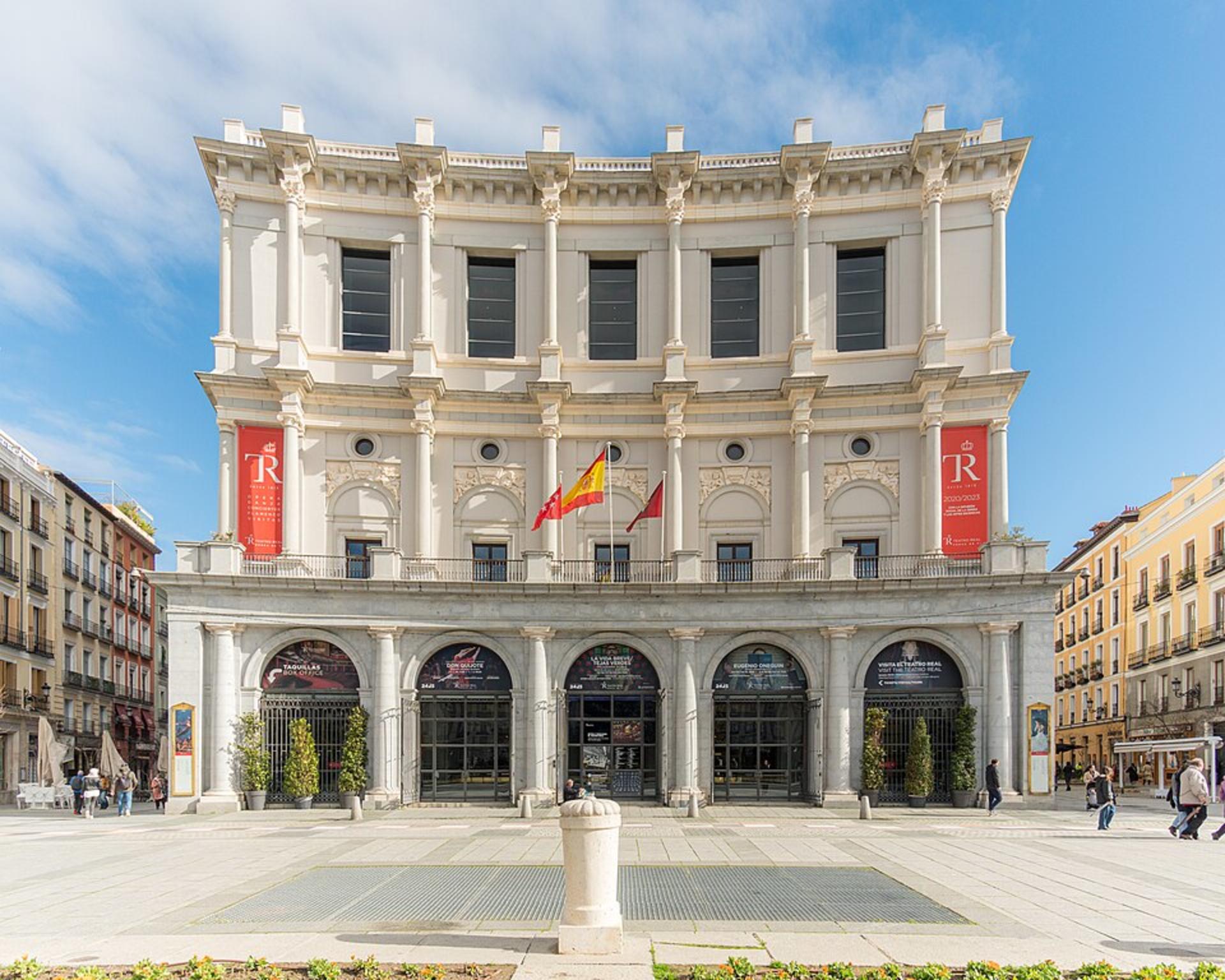 Madrid: City Highlights Guided Walking Tour - Thumbnail 10