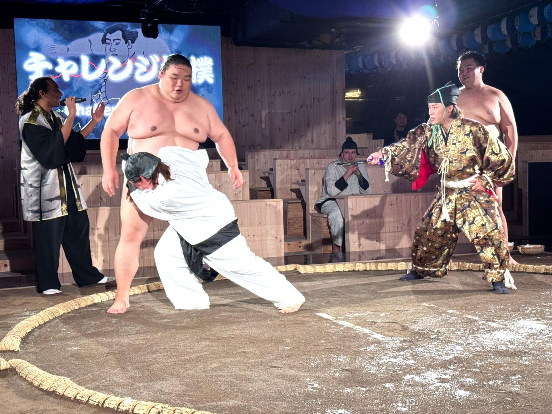 Tokyo: Sumo Entertainment with Japanese Meal at Tokyo Tower - Thumbnail 7