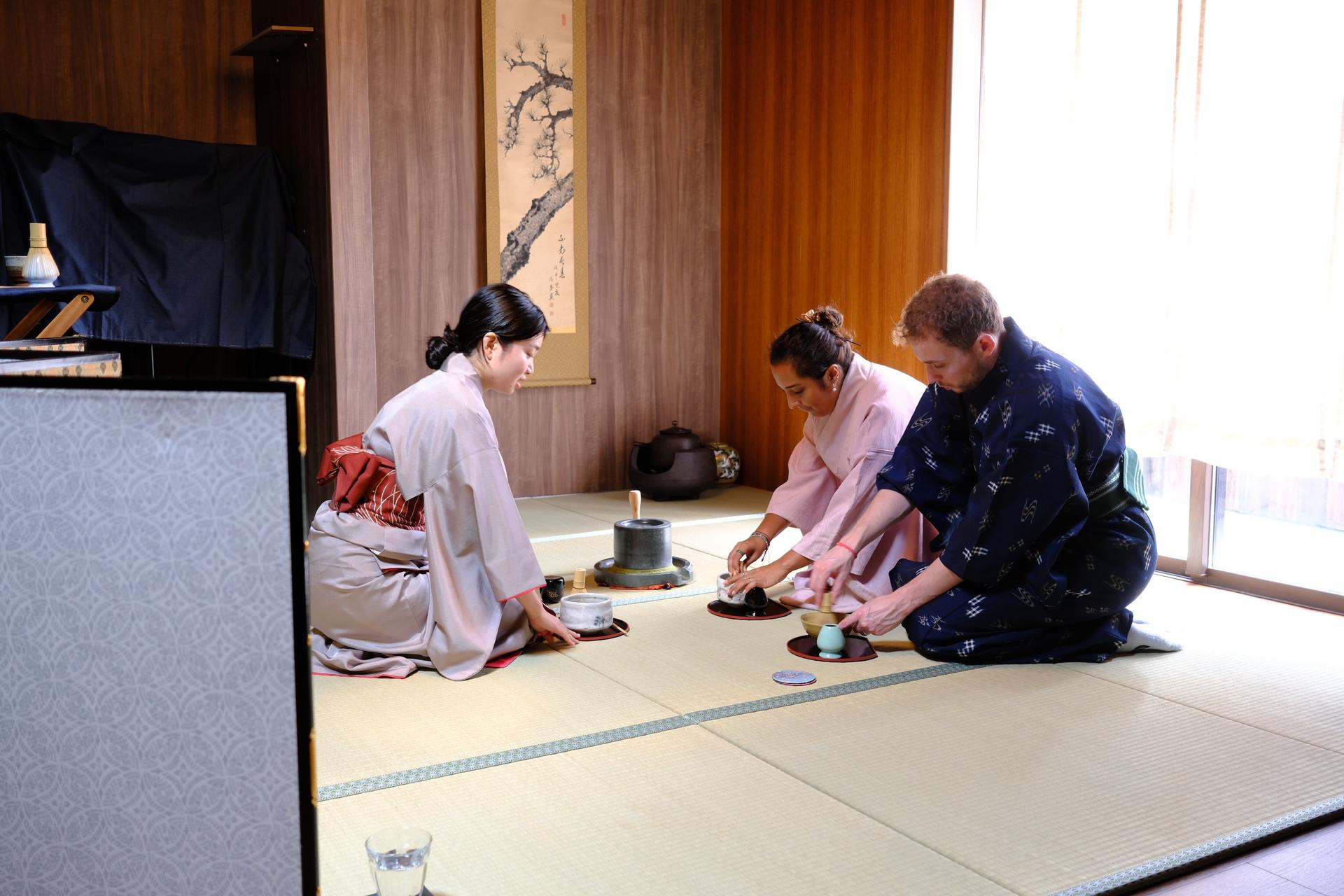 Kyoto: Private Tea Ceremony, Calligraphy, & Kimono Experience - Thumbnail 12
