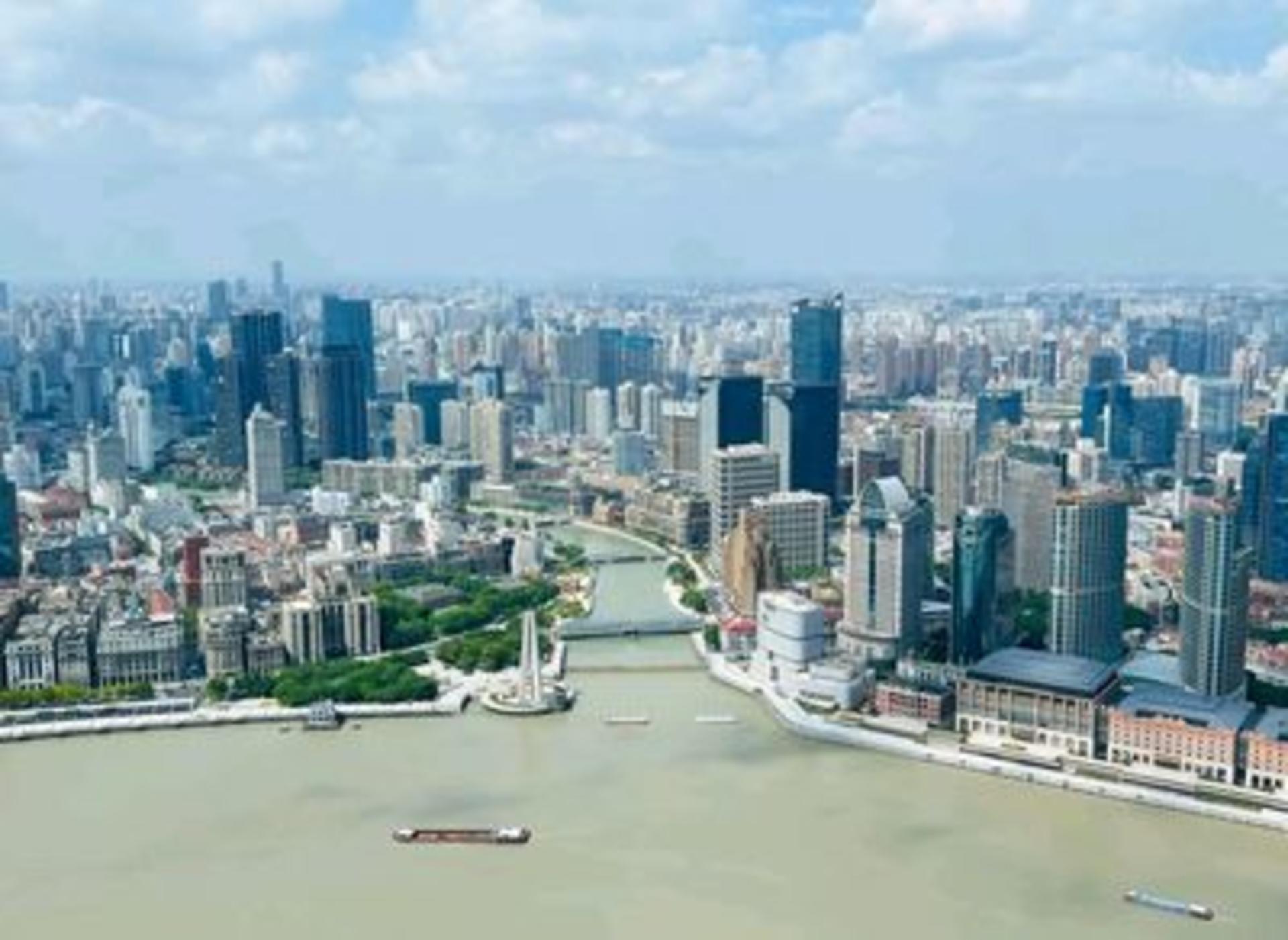 Shanghai Oriental Pearl Tower + Revolving Restaurant Buffet Half-Day Tour Experience - Thumbnail 5