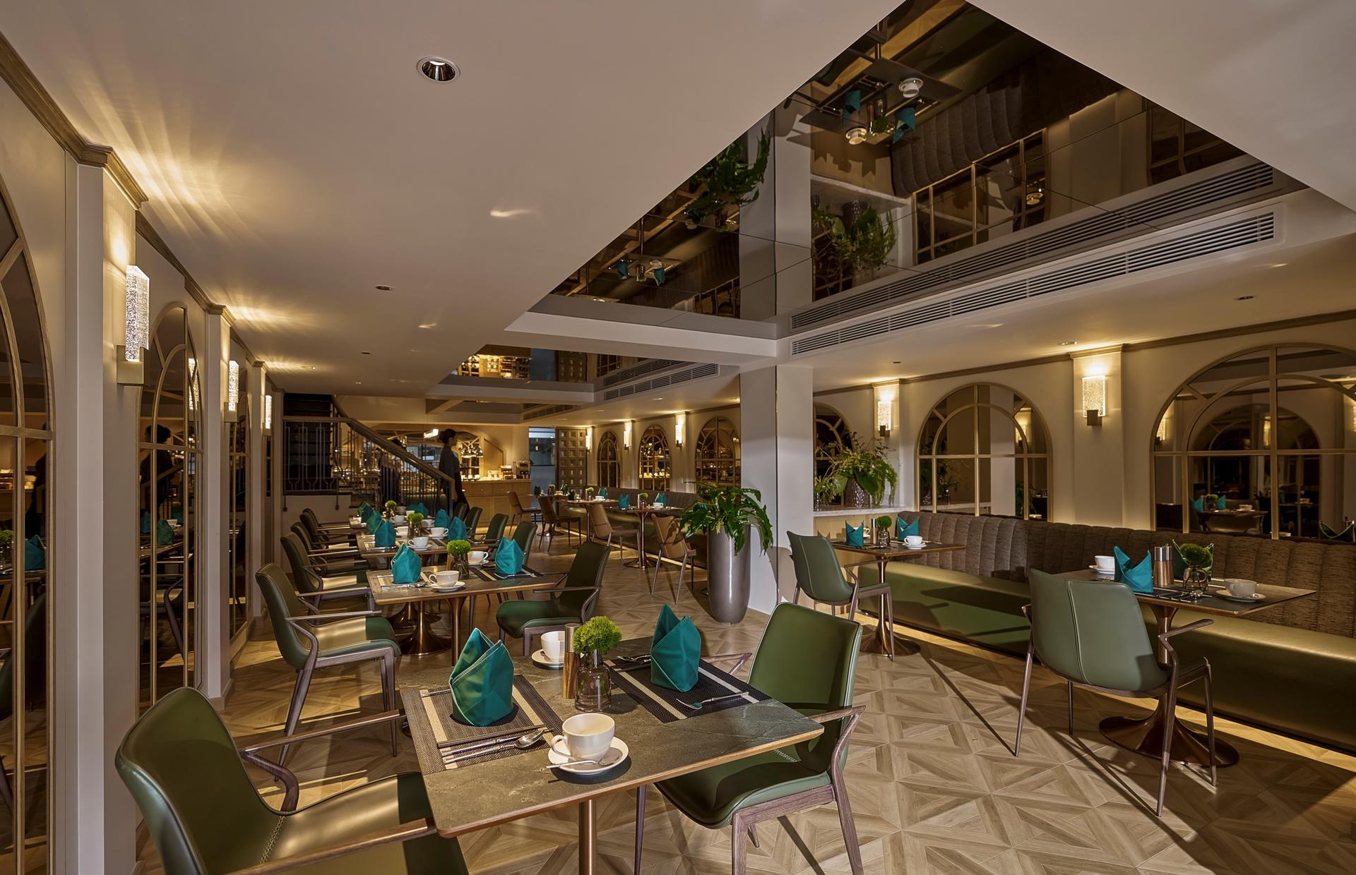 Klook x Link Bistro Saigon: Elegant Dinner Experience in the center  - Thumbnail 9