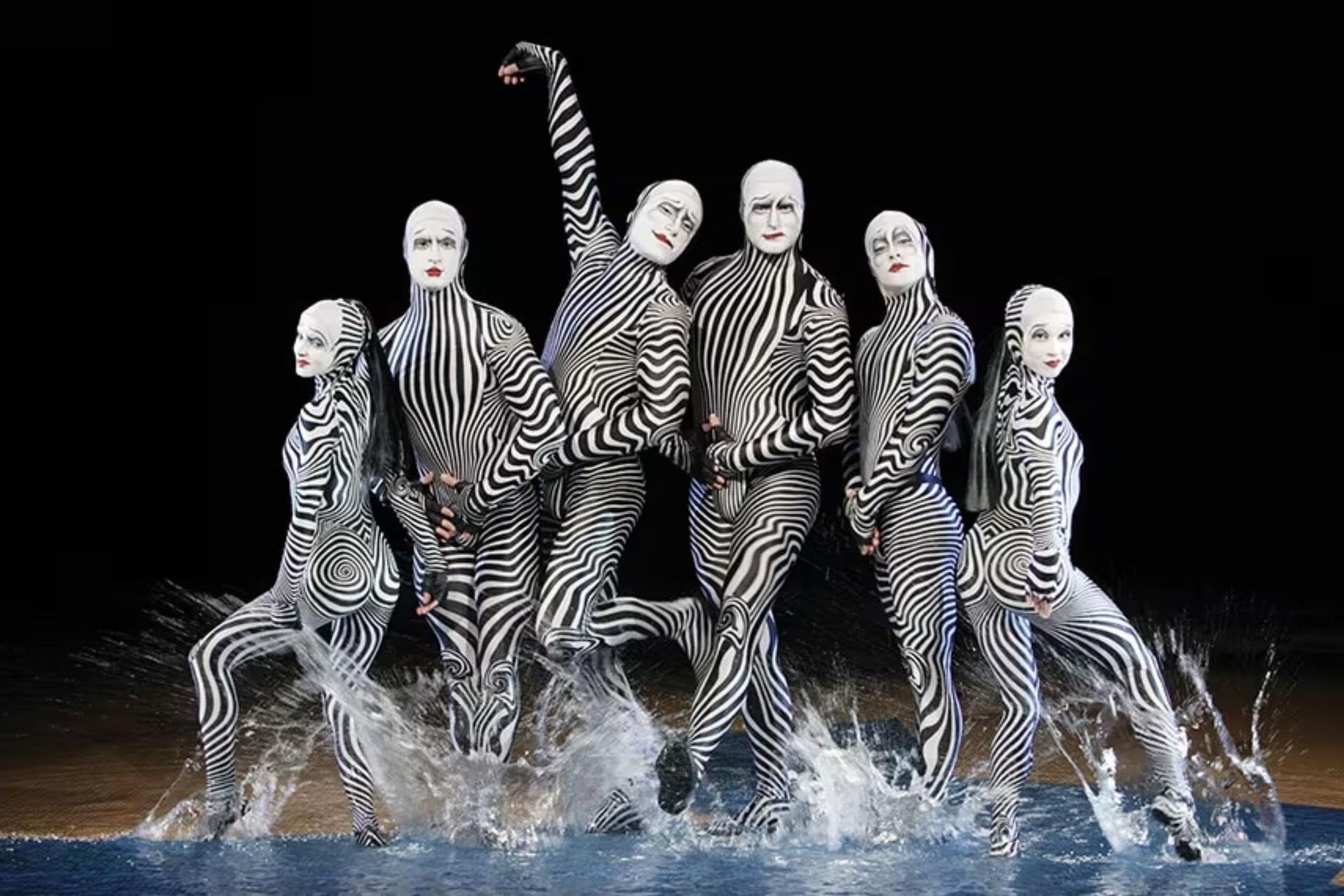 O Show Ticket by Cirque Du Soleil in Las Vegas - Thumbnail 9