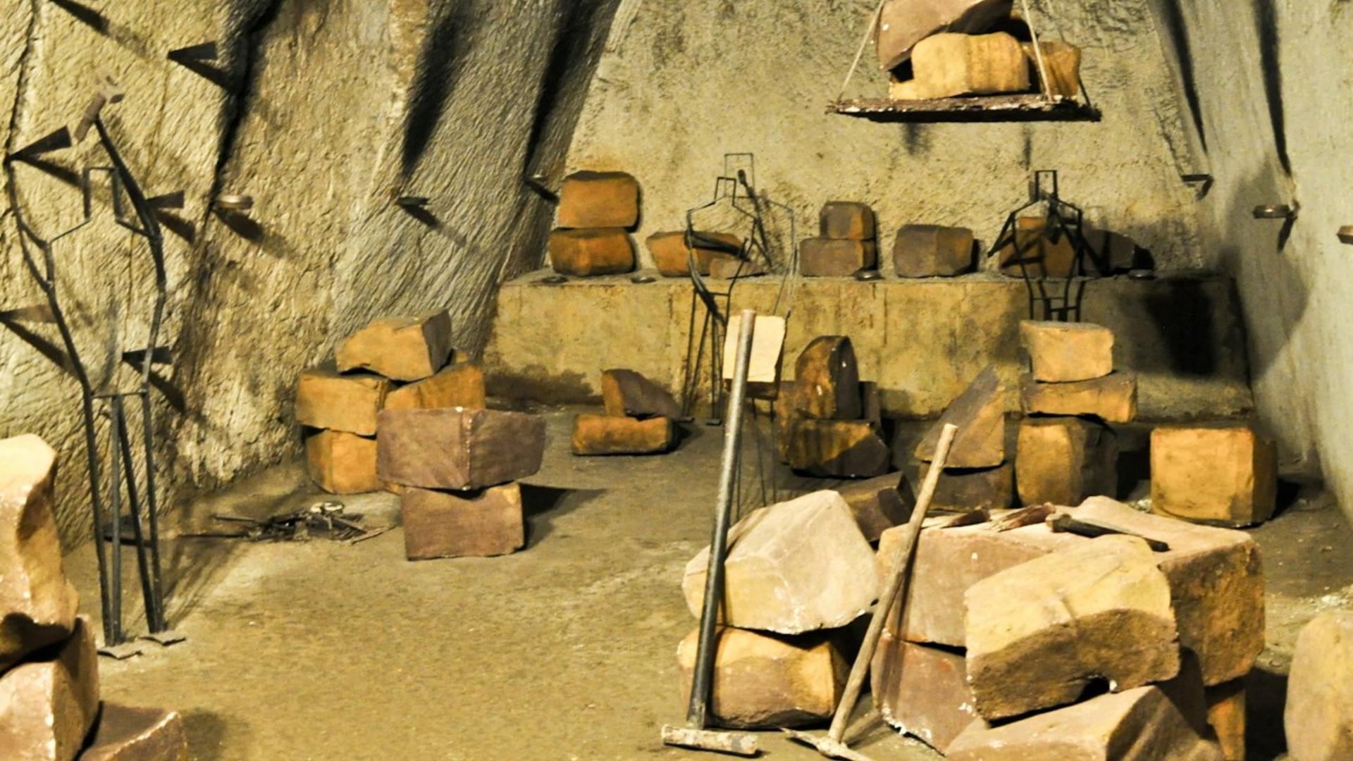 Naples Underground Tour - Thumbnail 4