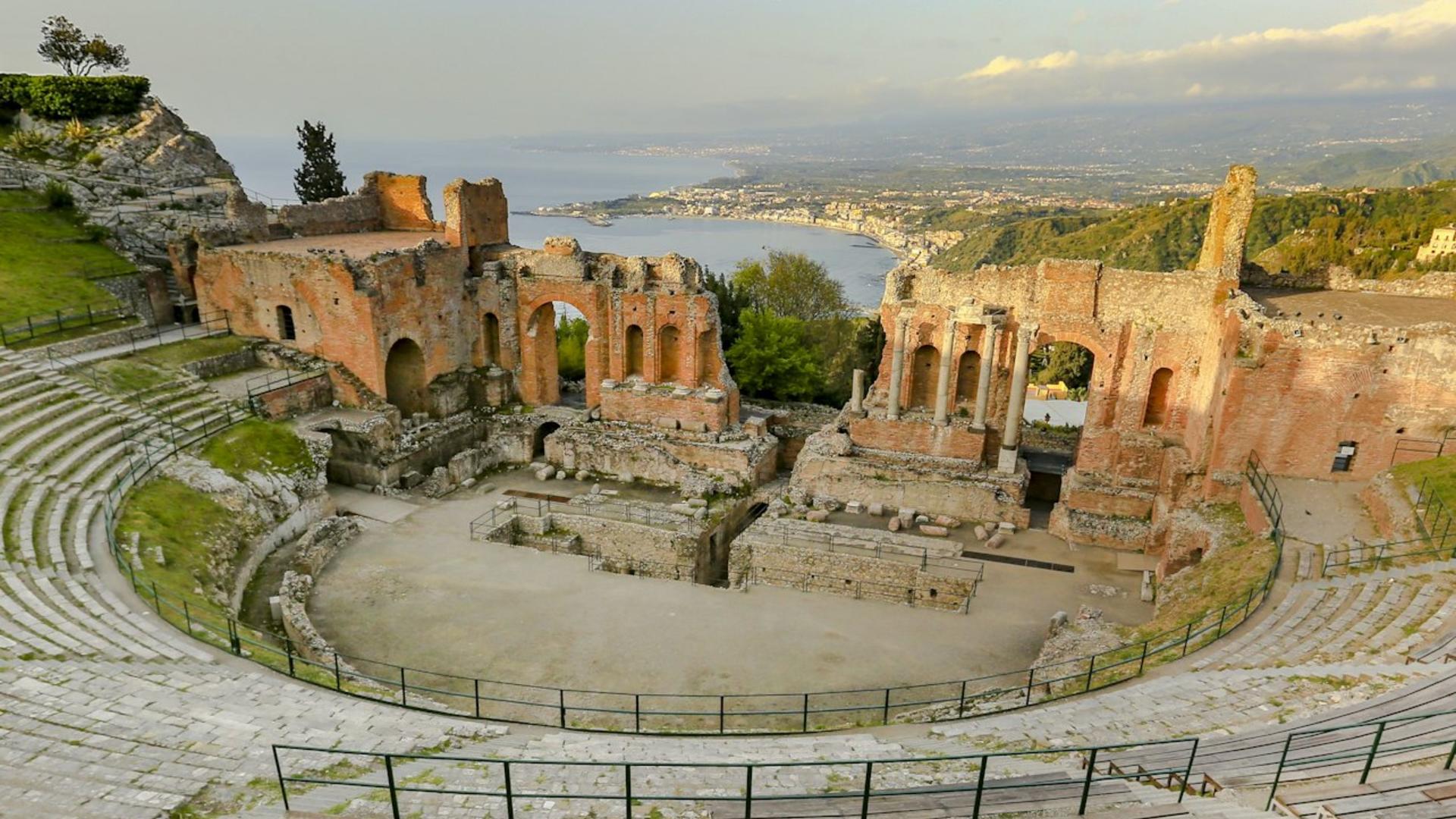 Ancient Theater of Taormina ticket with audio guide - Image 1