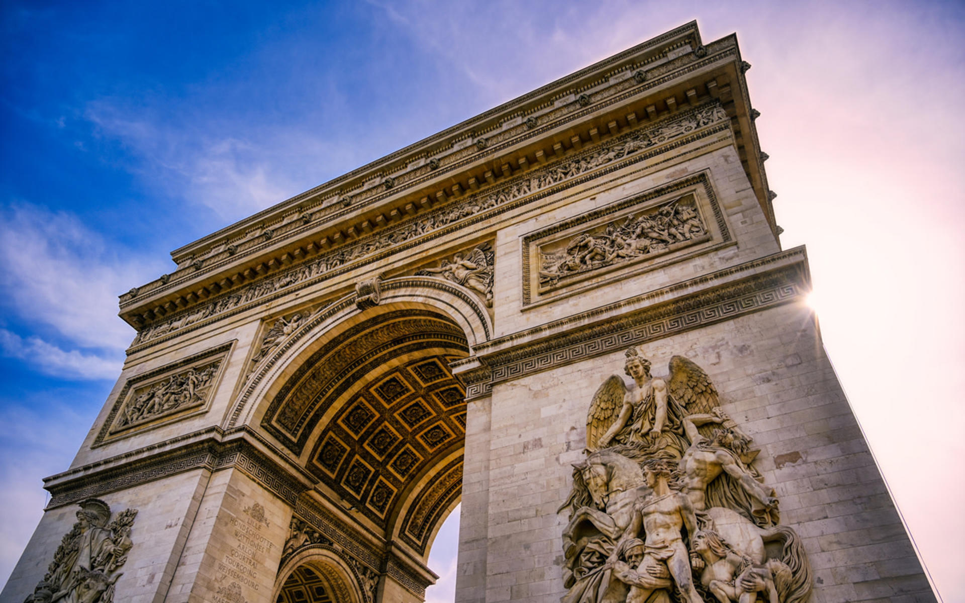 Arc de Triomphe Hosted Ticket with Laduree Brunch - Thumbnail 7