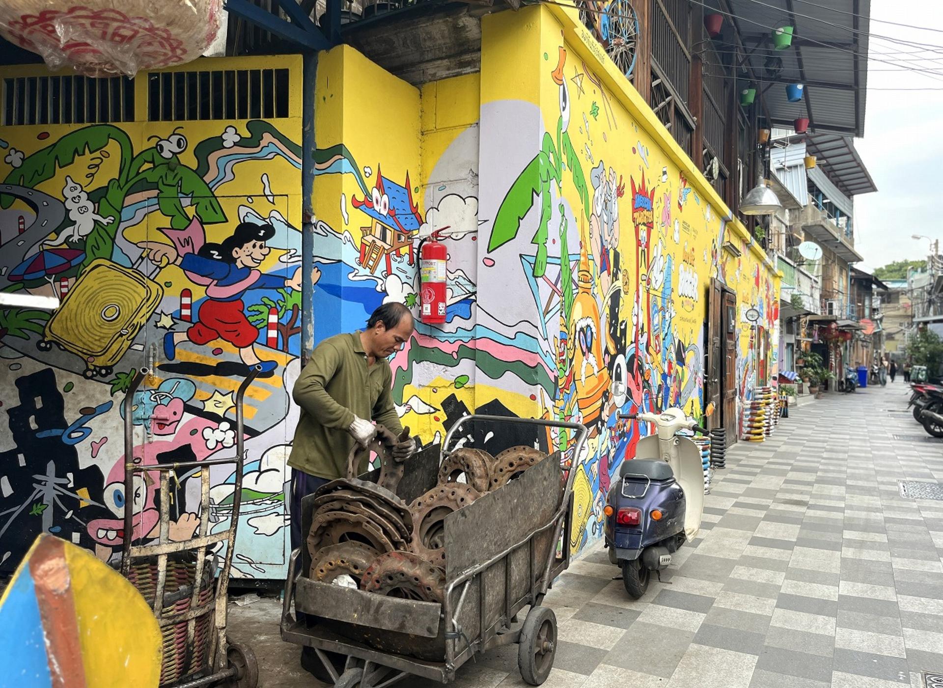 Master Bangkok’s Old Town: 4-Hour Talat Noi & Chinatown Walk - Thumbnail 11