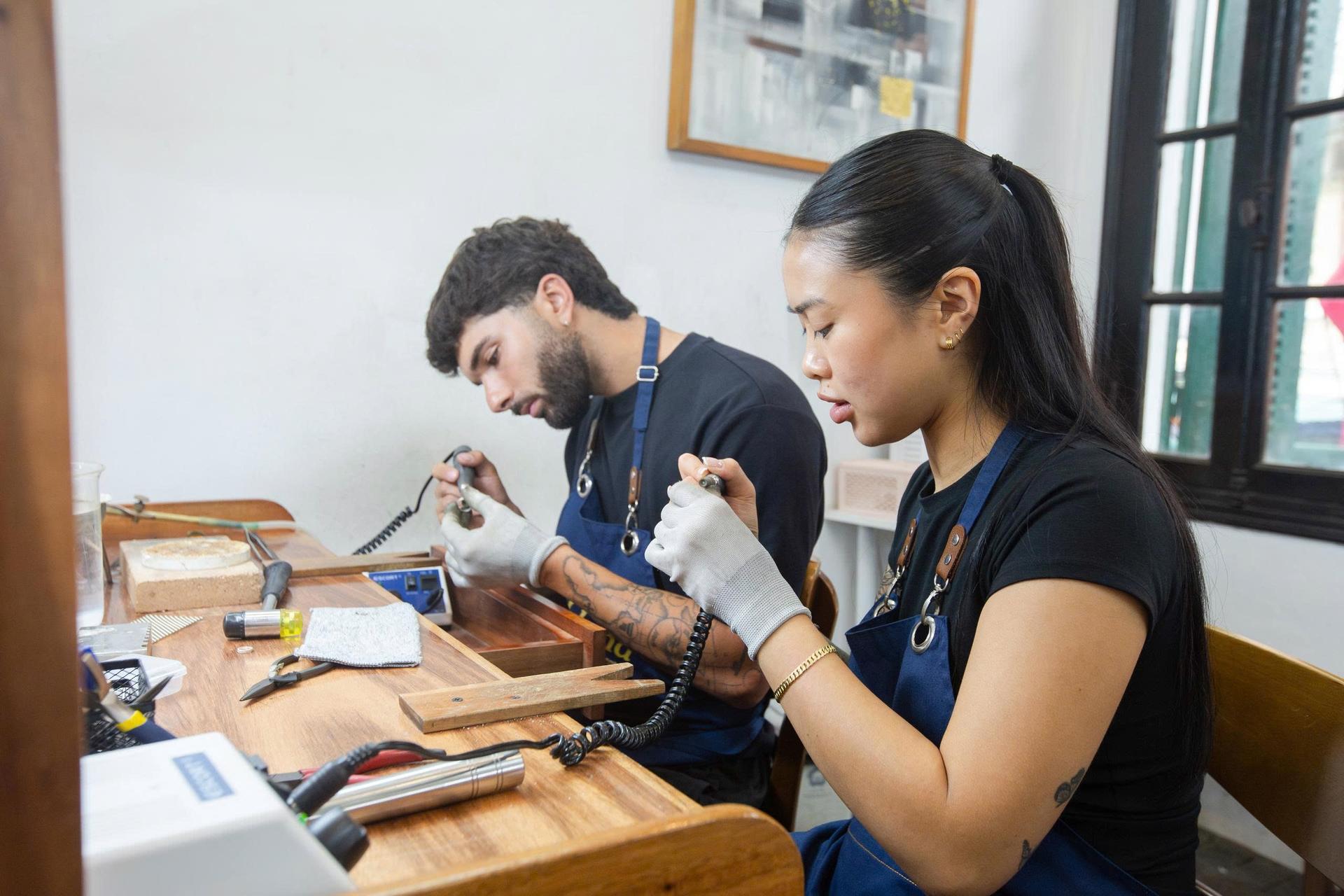 Silver Jewelry Making Class in Ha Noi - Thumbnail 19