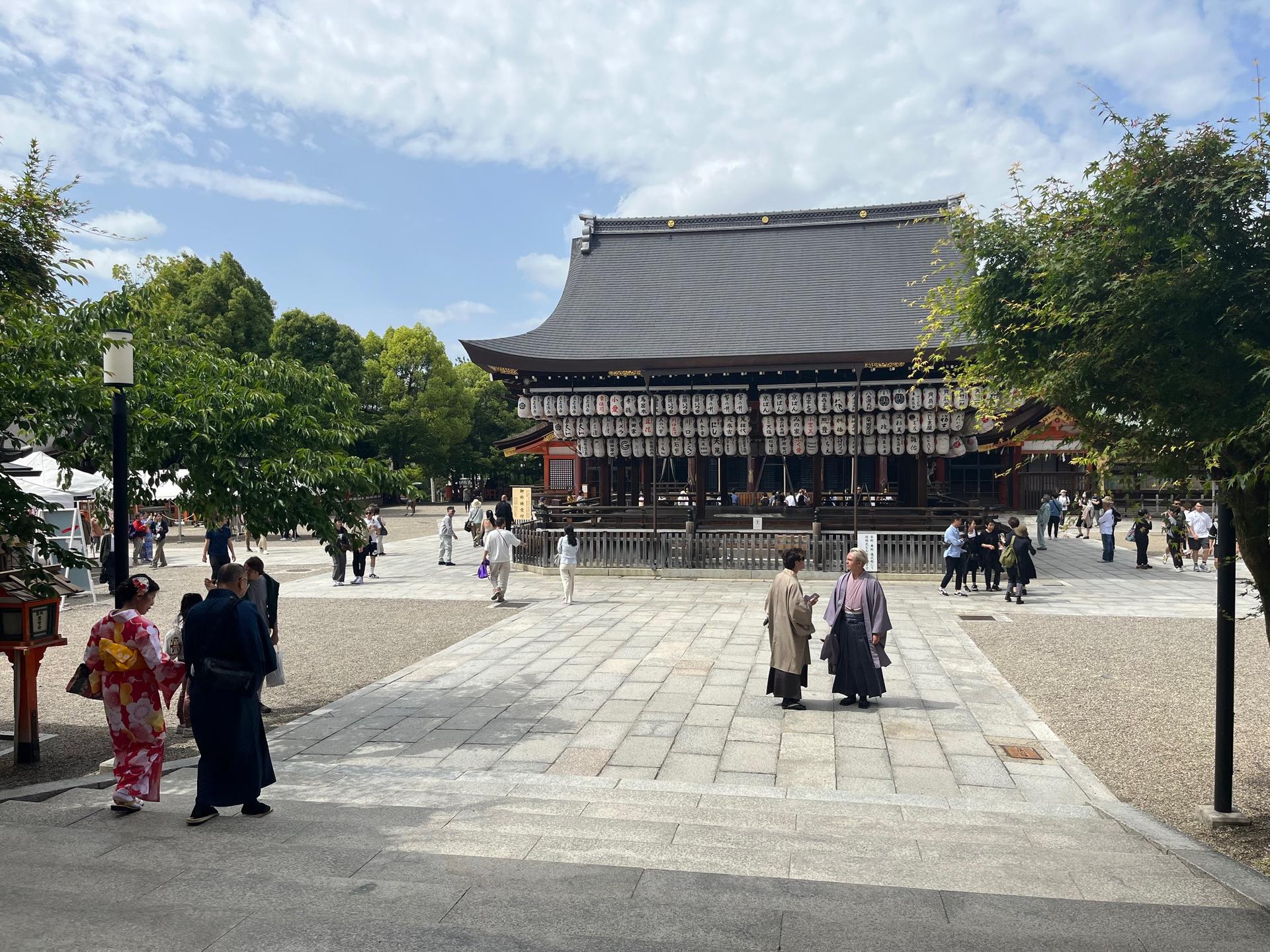 Kyoto Gion 3-Hour Private Old Town Walking Tour - Thumbnail 6