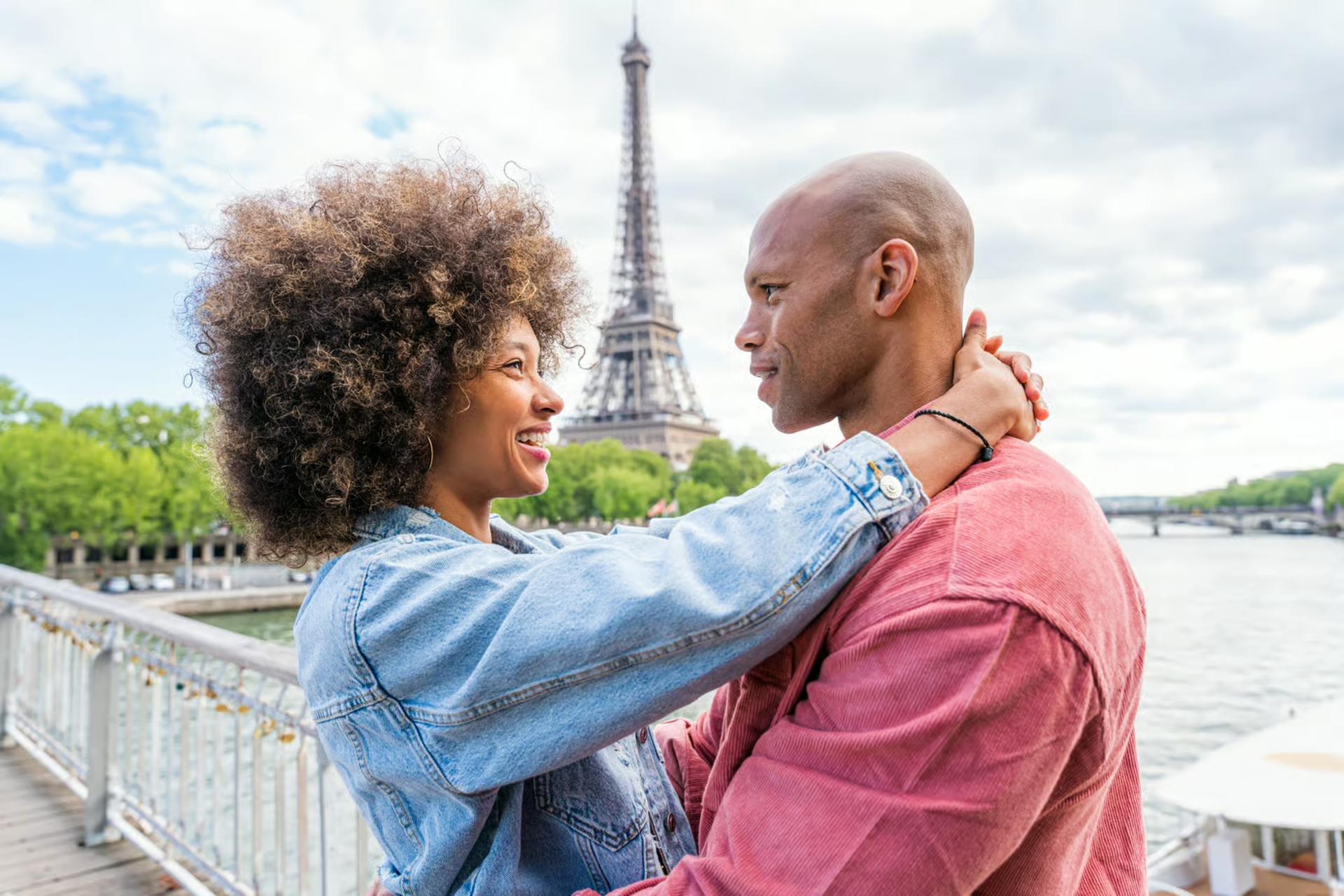 Eiffel Tower Photoshoot - Thumbnail 6