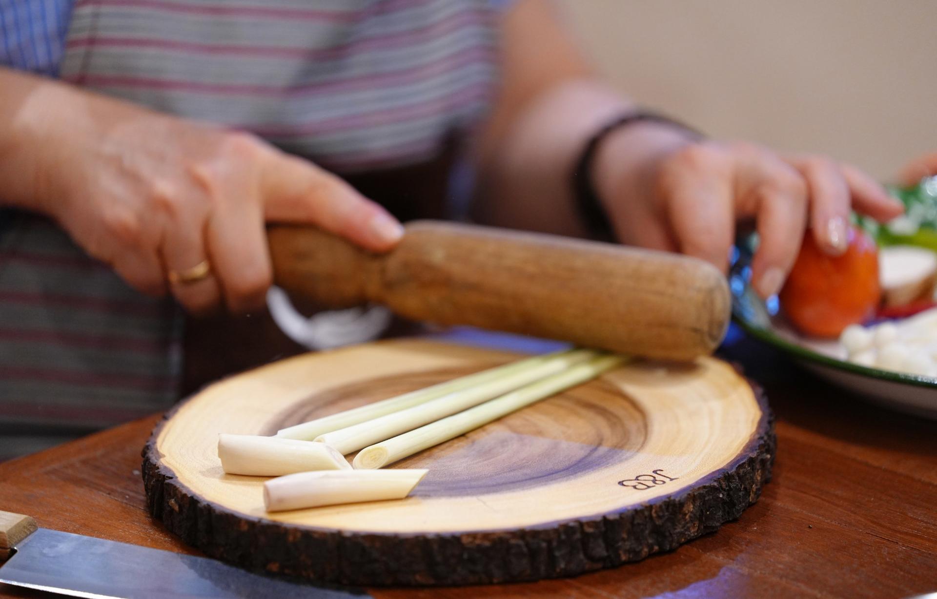 White Lotus Thai Cooking Class in Bangkok - Thumbnail 29