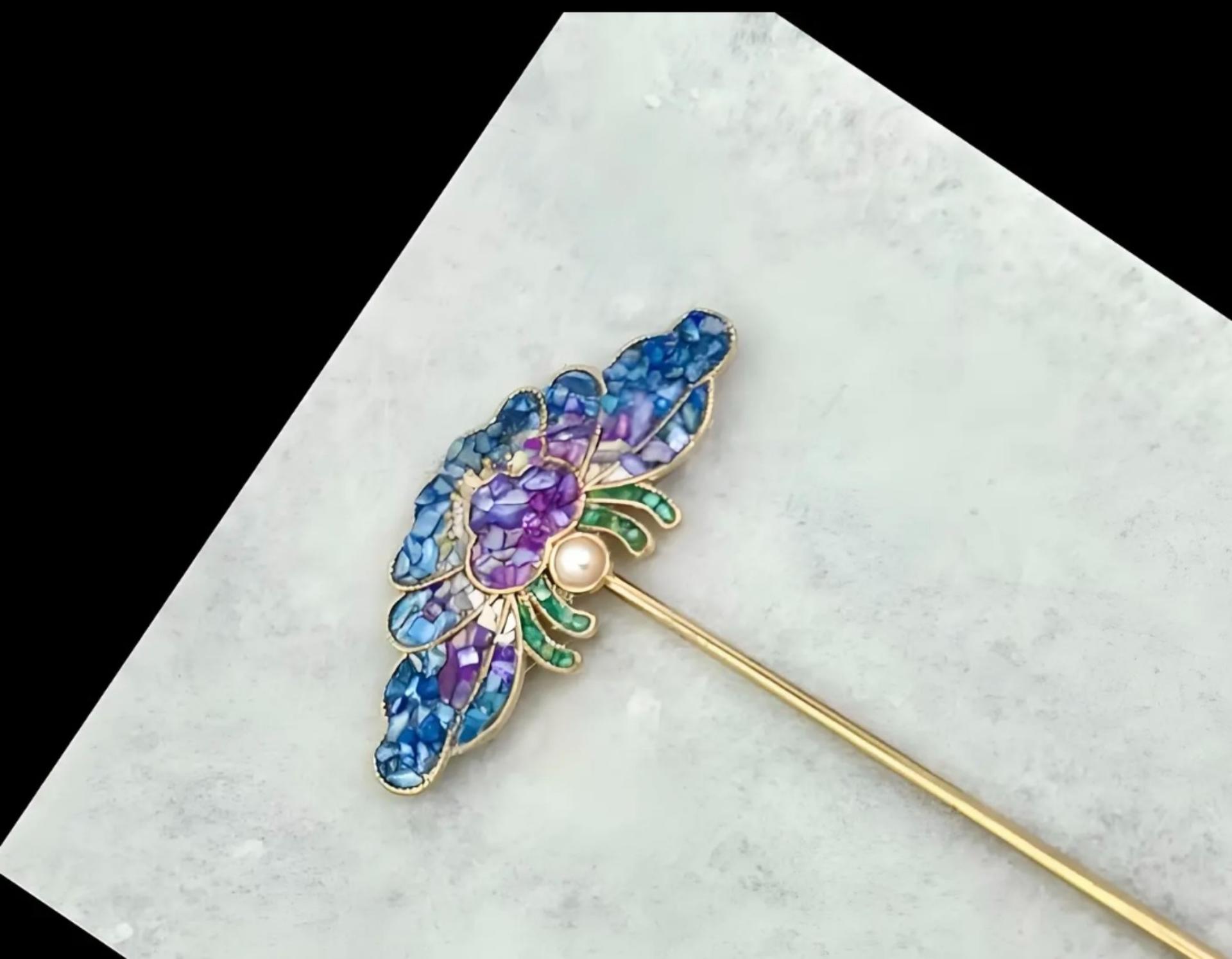 Mother-of-Pearl Jewelry Workshop in a Historic Shanghai Alley  - Thumbnail 15