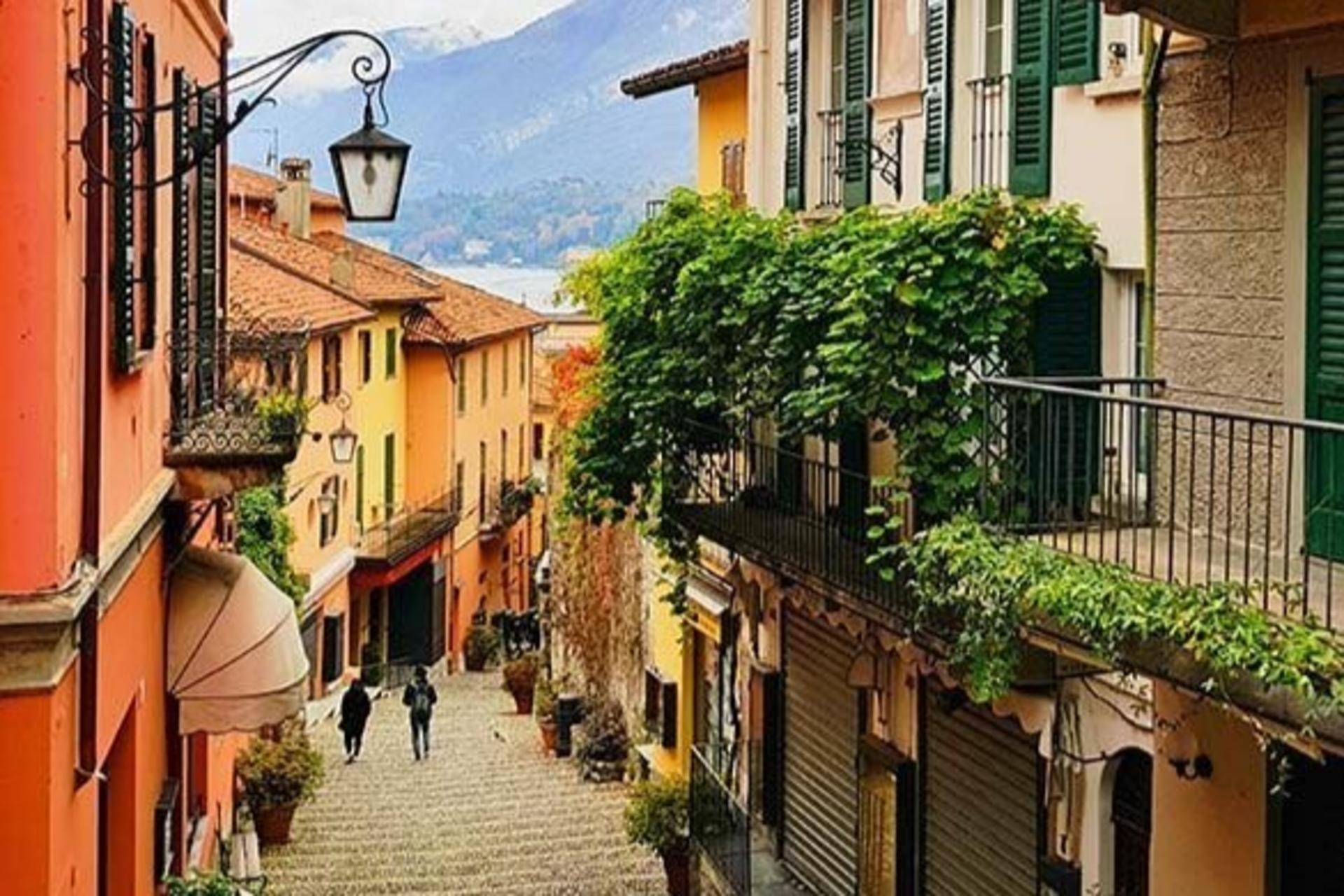 Lugano, Bellagio, Lake Como and Como Day Tour - Thumbnail 6