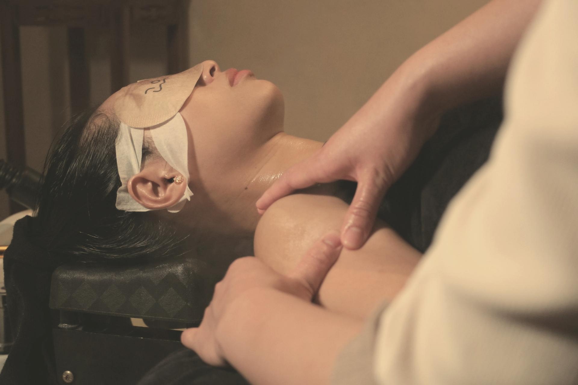 GOYO Korean Wellness Head Spa - Deep Relaxation at KLGCC - Thumbnail 11