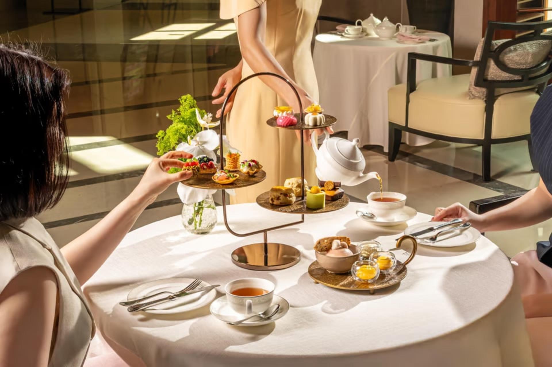 1897 Lounge Afternoon Tea at Siam Kempinski Hotel Bangkok - Thumbnail 2