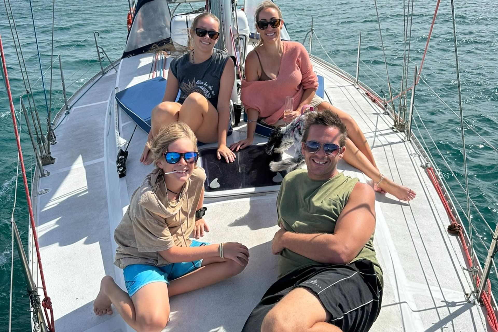 2-Hour Sailing Cruise Small Group with Refreshments in Gold Coast  - Thumbnail 15