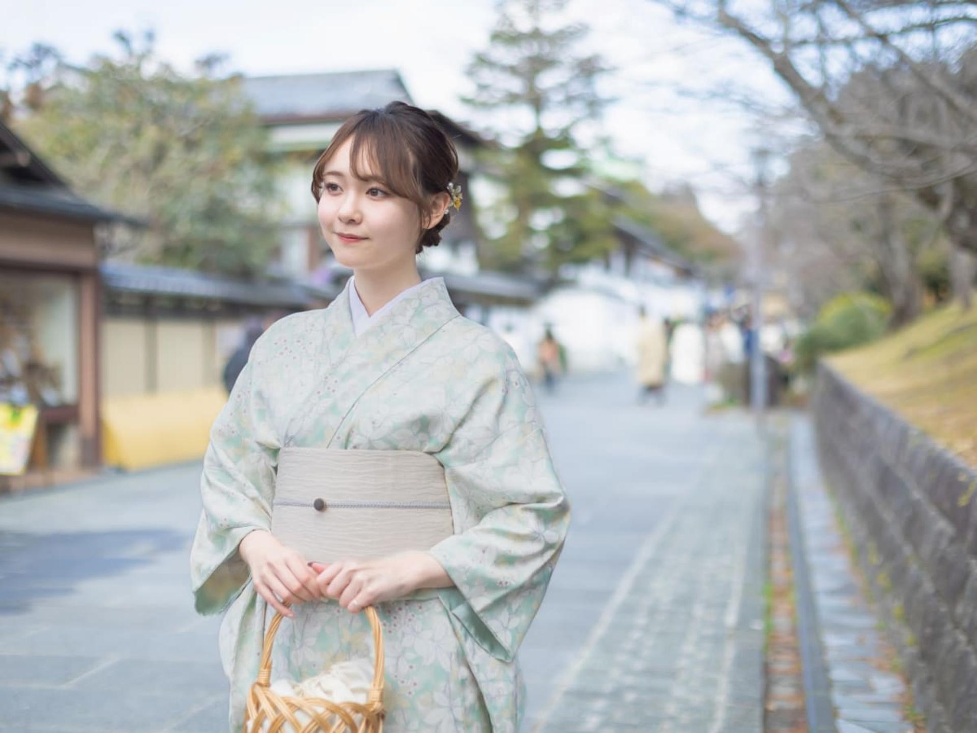 [TekuTeku Kyoto Karasuma Store] Kimono and Yukata Experience Courses - Image 1