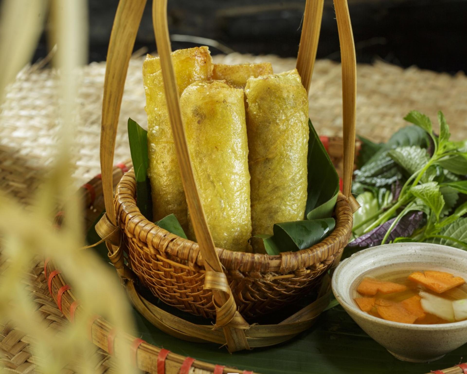Hanoi Banh Xeo Cooking Class with Local Market Tour | TOITOI VIETNAM - Thumbnail 3